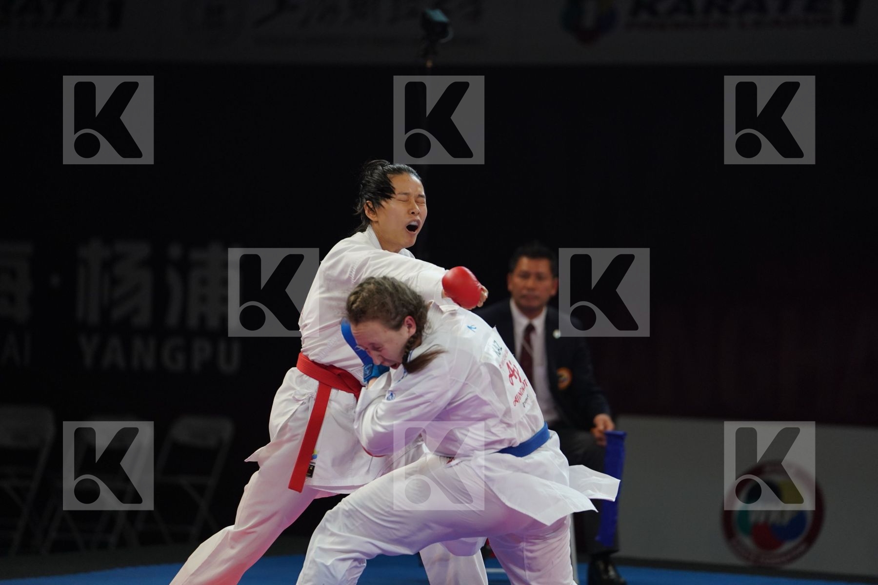 GAO MENGMENG (PEOPLES REPUBLIC OF CHINA) vs BERULTSEVA SOFYA (KAZAKHSTAN) in Senior Kumite 68+ Kg - Gold bout