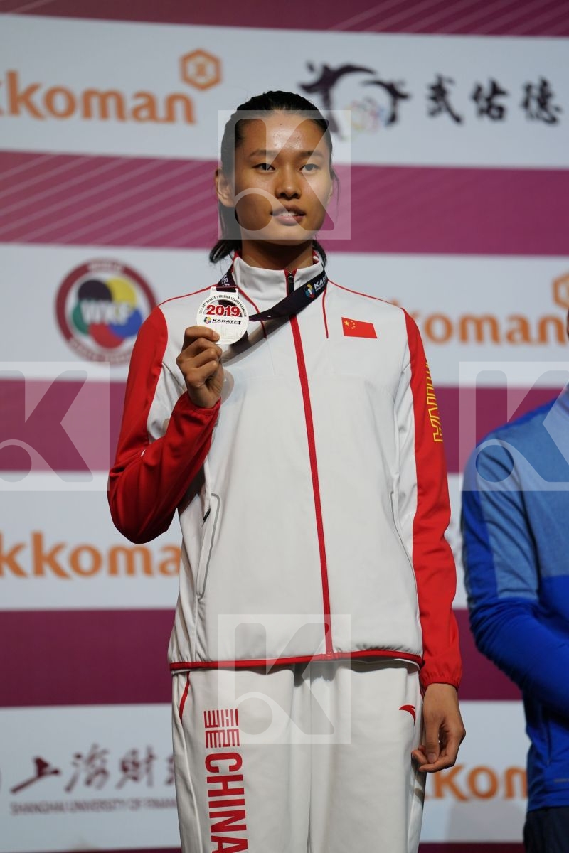 GAO MENGMENG (PEOPLES REPUBLIC OF CHINA) during podium ceremony