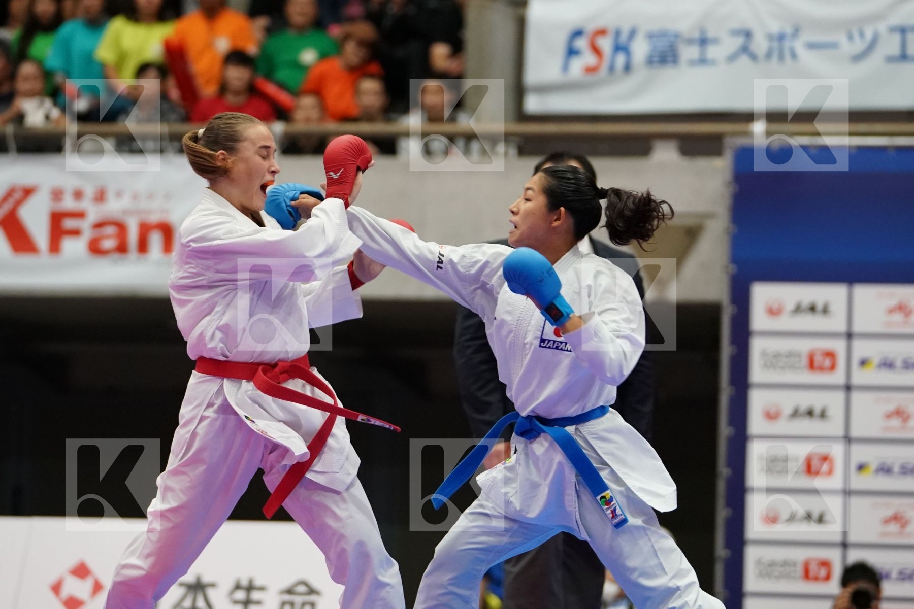 KOULINKOVITCH MARYIA (BELARUS) VS TADANO AYAKA (JAPAN) in Senior Kumite -50 Kg - Bronze bout