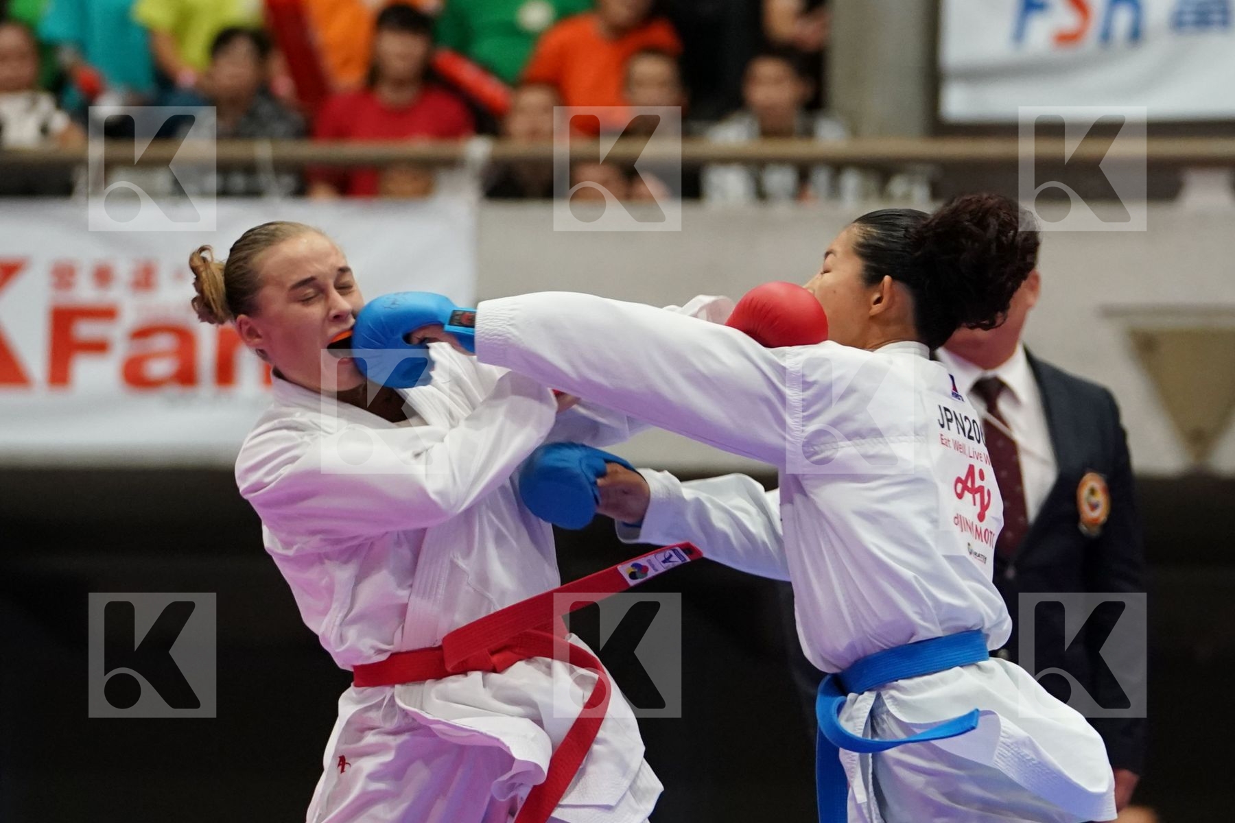 KOULINKOVITCH MARYIA (BELARUS) VS TADANO AYAKA (JAPAN) in Senior Kumite -50 Kg - Bronze bout