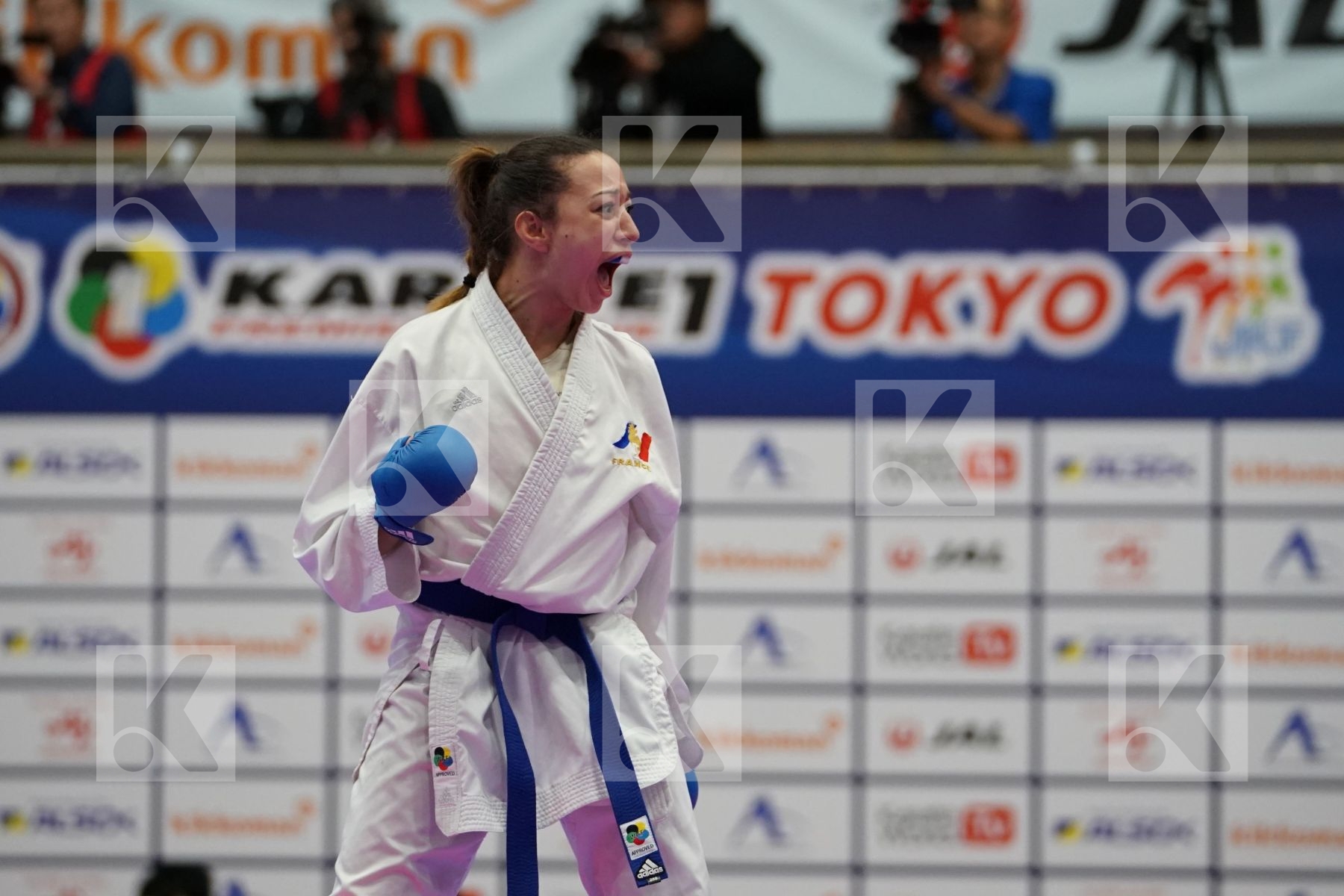 YAMADA SARA (JAPAN) VS OUIHADDADENE SABRINA (FRANCE) in Senior Kumite -55 Kg - Bronze bout