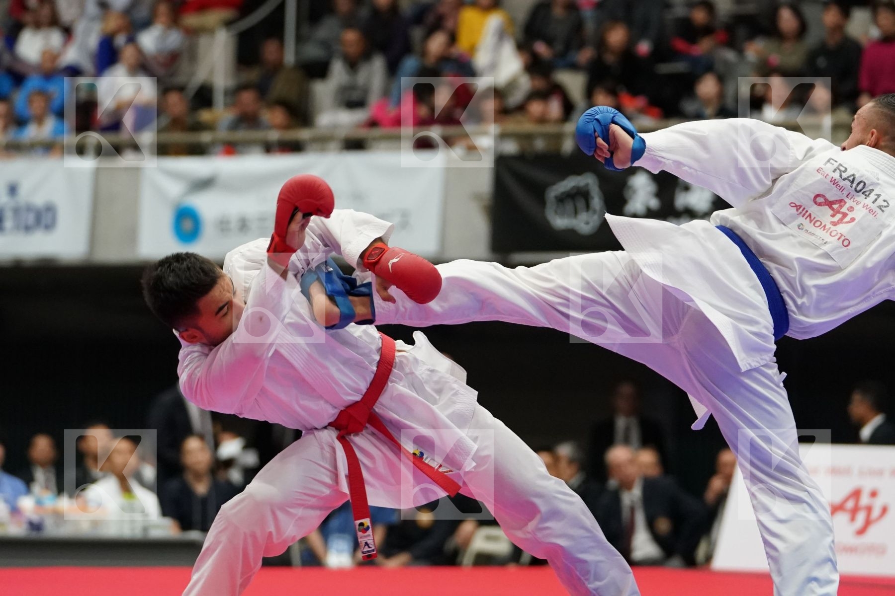 UZAKOV IKBOLJON (UZBEKISTAN) VS DACOSTA STEVEN (FRANCE) in Senior Kumite -67 Kg - Bronze bout