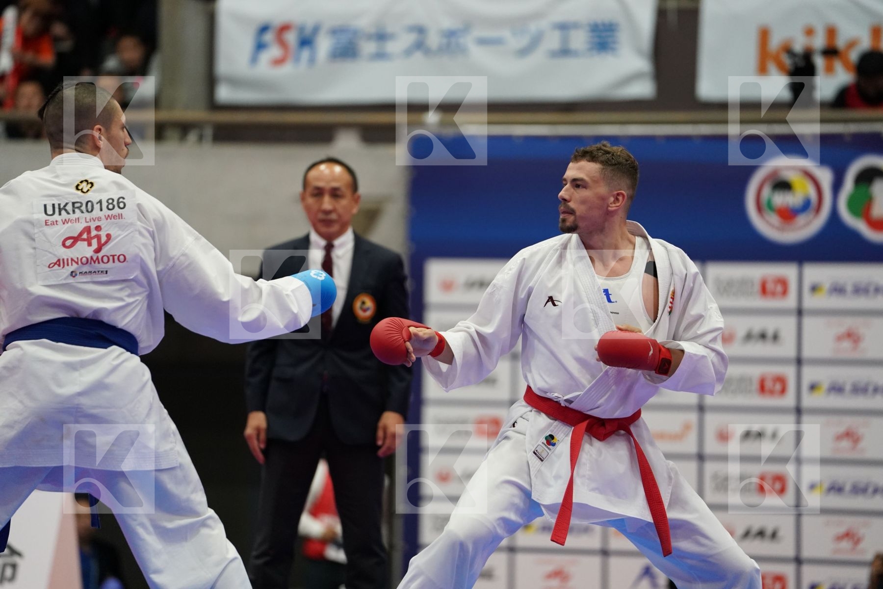 HARSPATAKI GABOR (HUNGARY) VS HORUNA STANISLAV (UKRAINE) in Senior Kumite Ð 75 Kg - Bronze bout