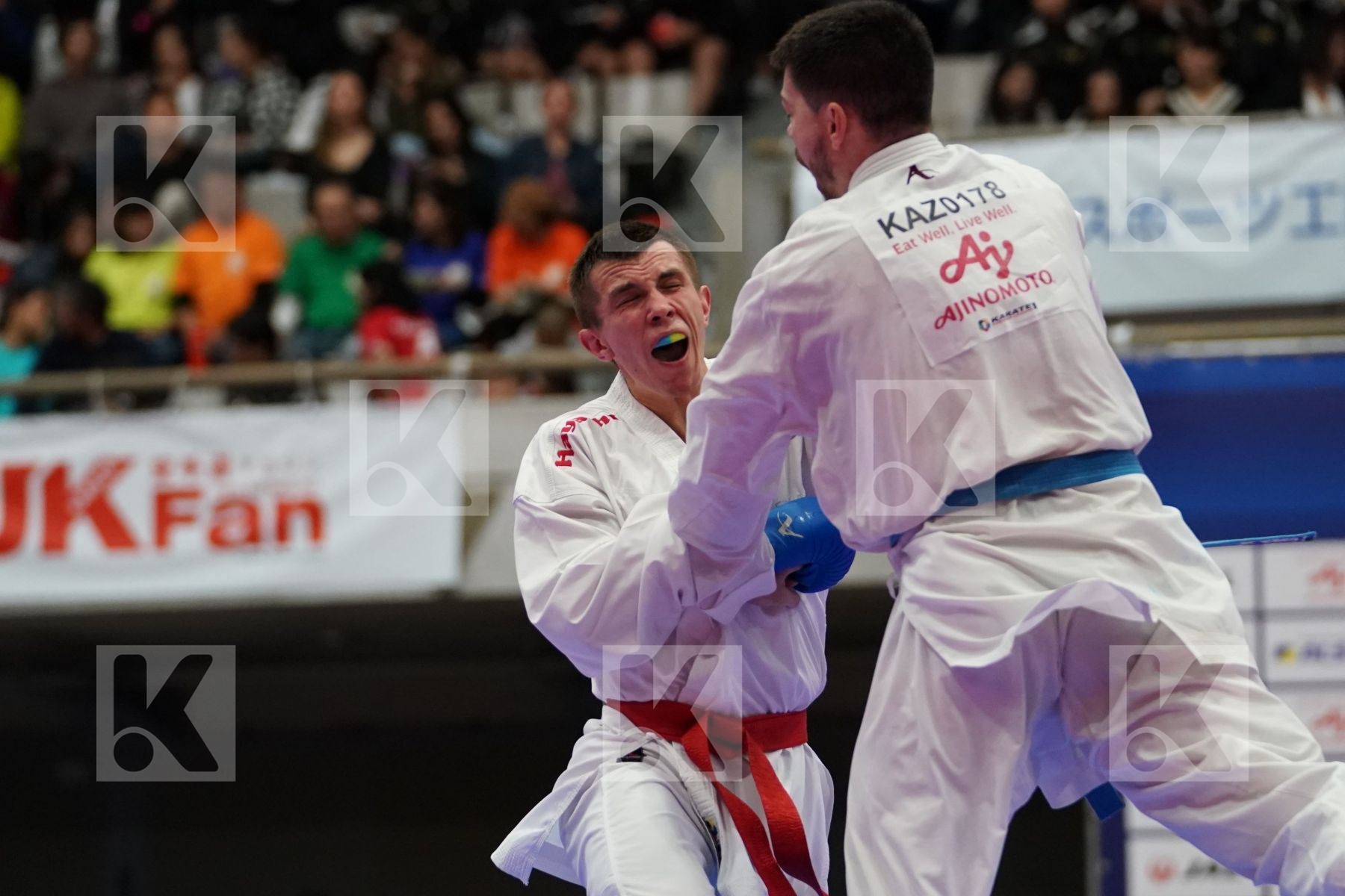 CHOBOTAR VALERII (UKRAINE) VS CHIKHMAREV IGOR (KAZAKHSTAN) in Senior Kumite Ð 84 Kg - Bronze bout