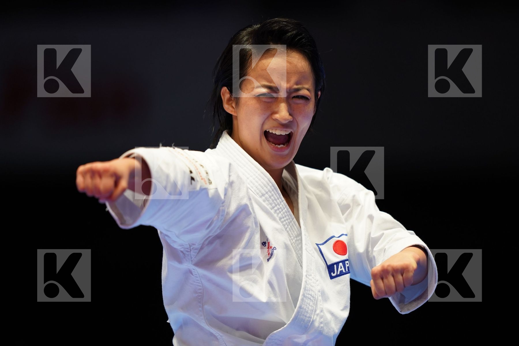 SHIMIZU KIYOU (JAPAN) in Senior Female Kata - Gold bout