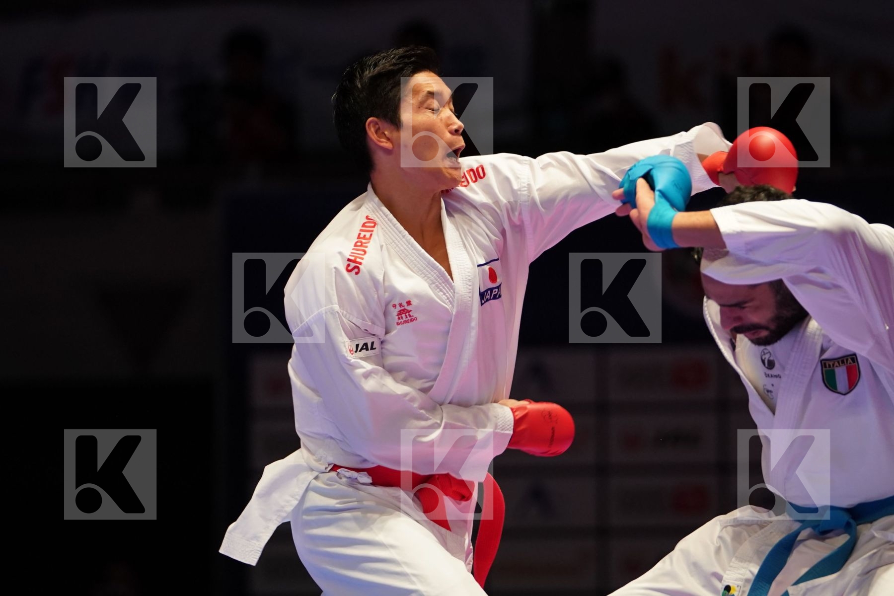 MORI YUTA (JAPAN) VS BUSA LUIGI (ITALY) in Senior Kumite Ð 75 Kg - Gold bout