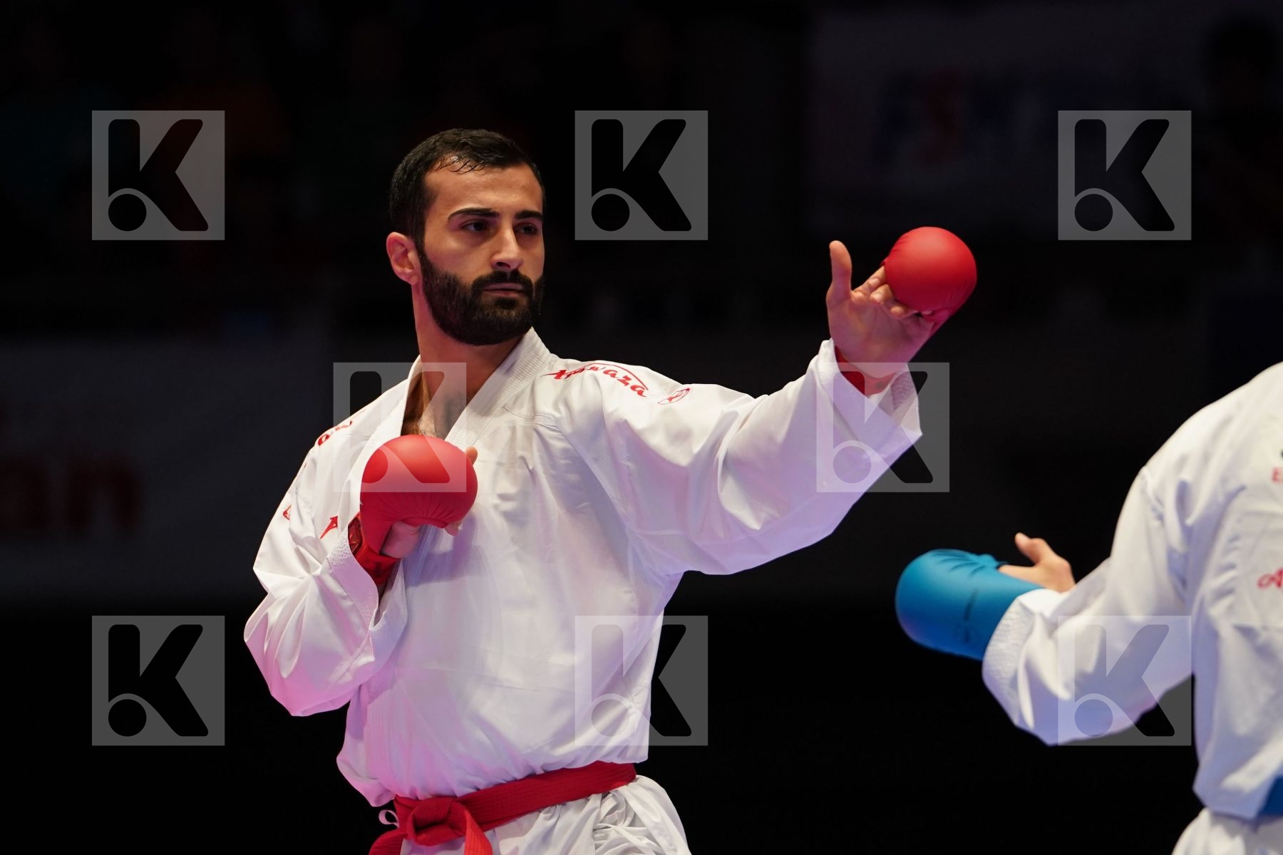 AKTAS UGUR (TURKEY) VS SHIMADA RIKITO (JAPAN) in Senior Kumite Ð 84 Kg - Gold bout