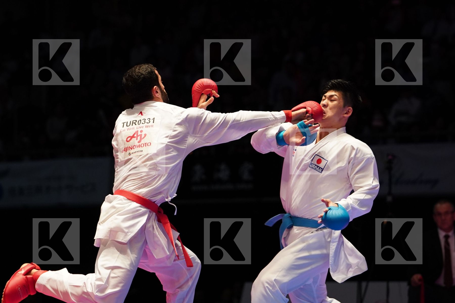 AKTAS UGUR (TURKEY) VS SHIMADA RIKITO (JAPAN) in Senior Kumite Ð 84 Kg - Gold bout