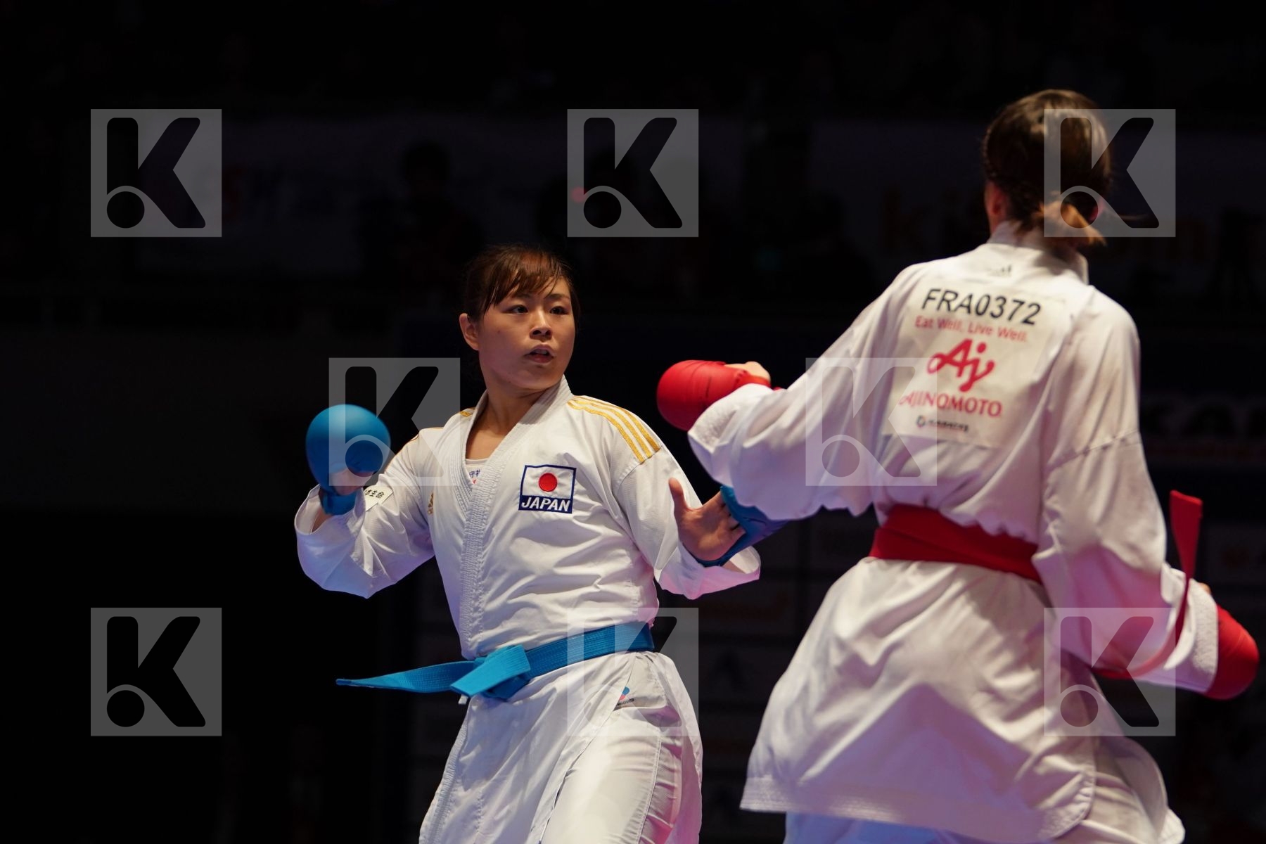 GARCIA NANCY (FRANCE) VS UEKUSA AYUMI (JAPAN) in Senior Kumite 68+ Kg - Gold bout