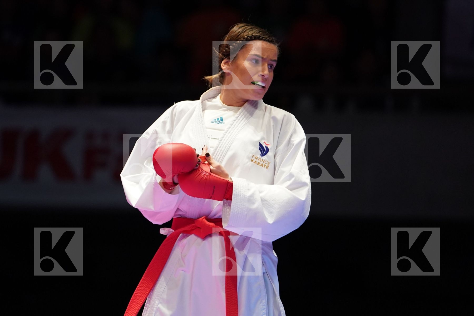 GARCIA NANCY (FRANCE) VS UEKUSA AYUMI (JAPAN) in Senior Kumite 68+ Kg - Gold bout