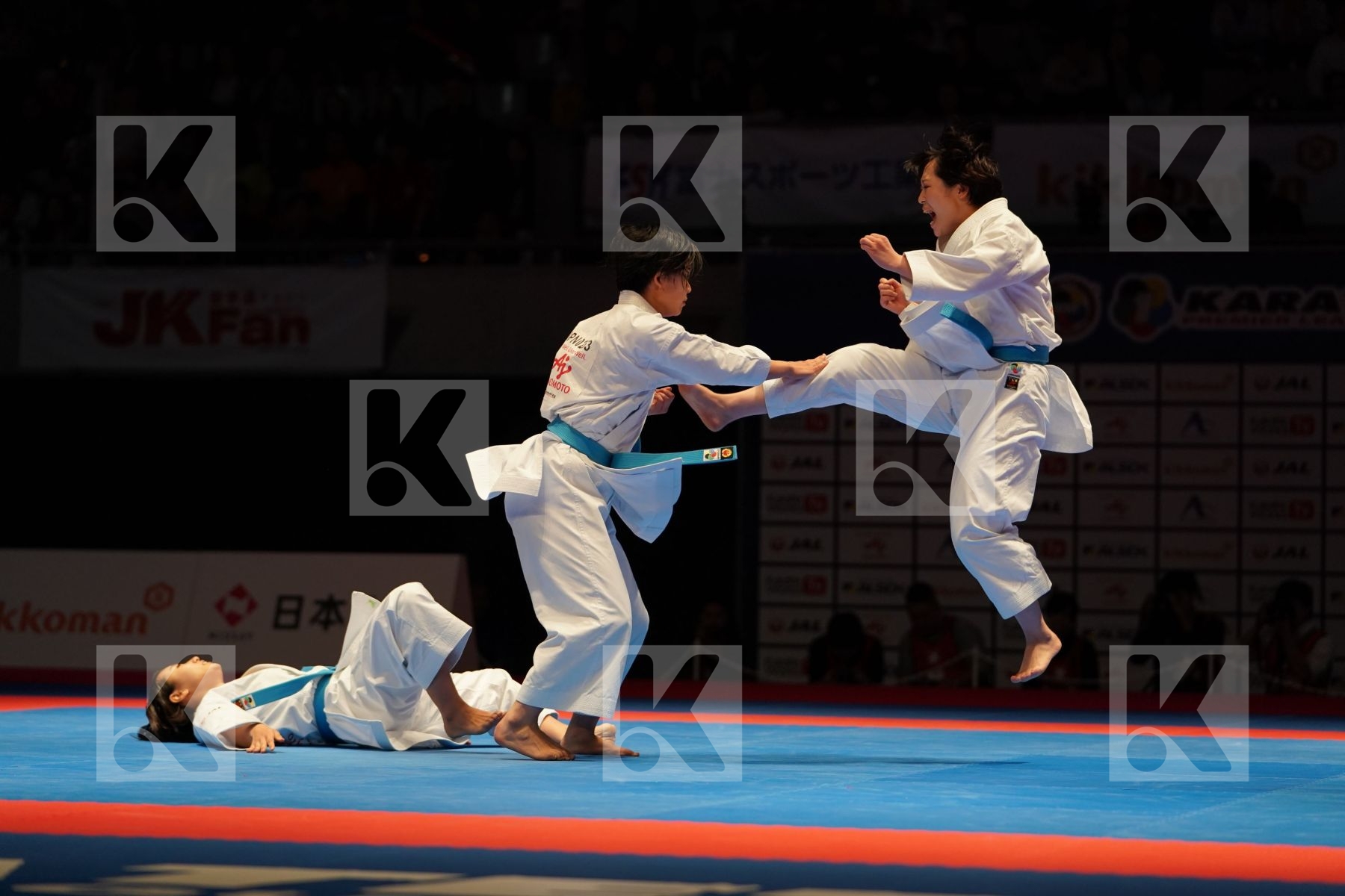 JAPAN (OGAWA, SHIMIZU, UMEKAGE) in Senior Team Female Kata - Gold bout