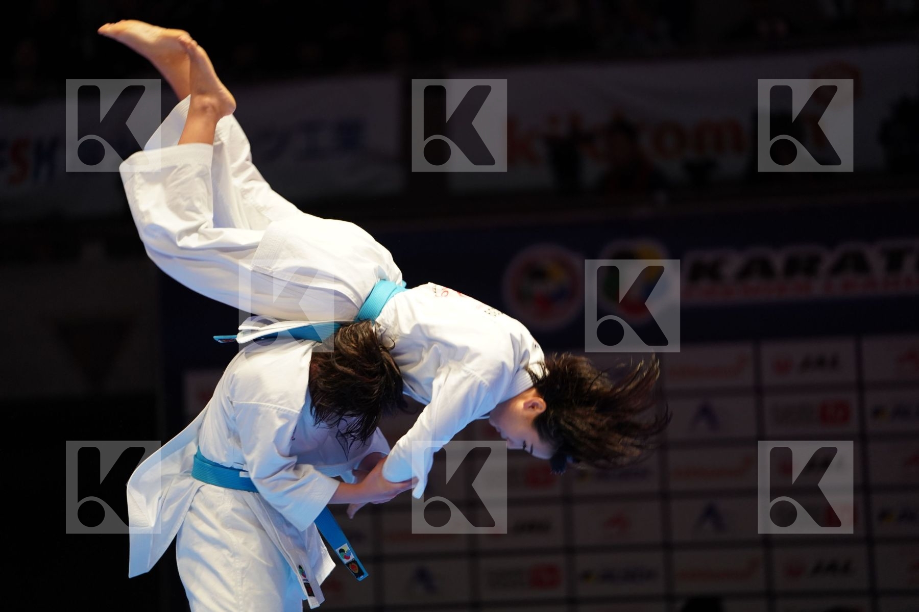 JAPAN (OGAWA, SHIMIZU, UMEKAGE) in Senior Team Female Kata - Gold bout