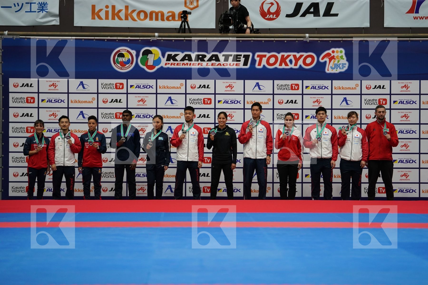 Silver medalists - podium ceremony