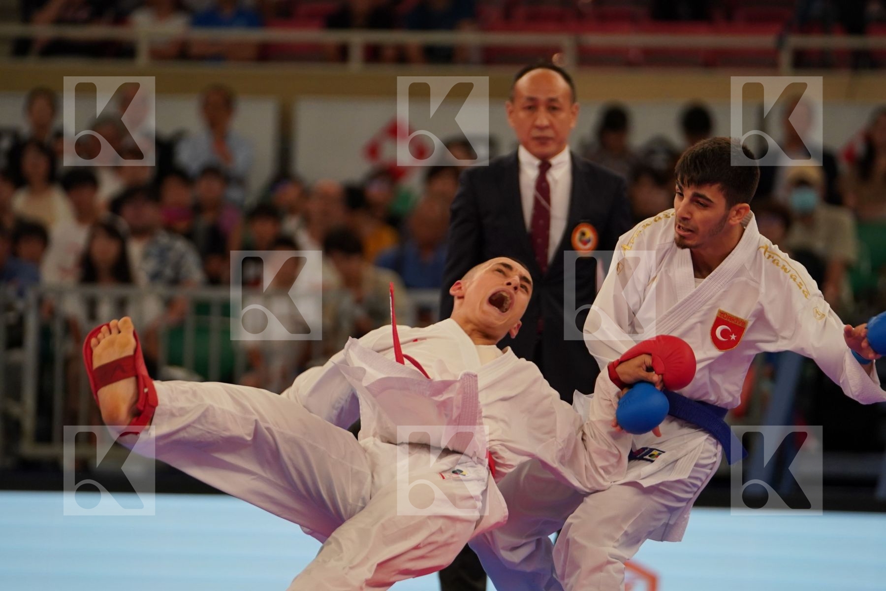 DULOVIC NENAD (MONTENEGRO) vs SAMDAN ERAY (TURKEY) in Senior Kumite -60 Kg - Bronze bout