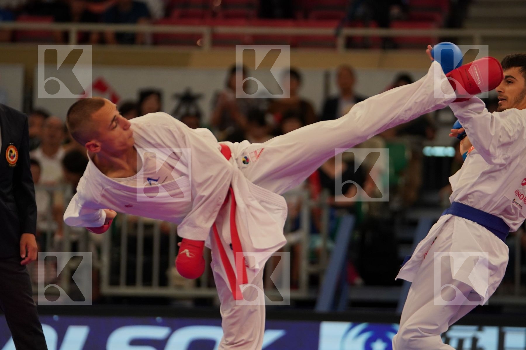 DULOVIC NENAD (MONTENEGRO) vs SAMDAN ERAY (TURKEY) in Senior Kumite -60 Kg - Bronze bout