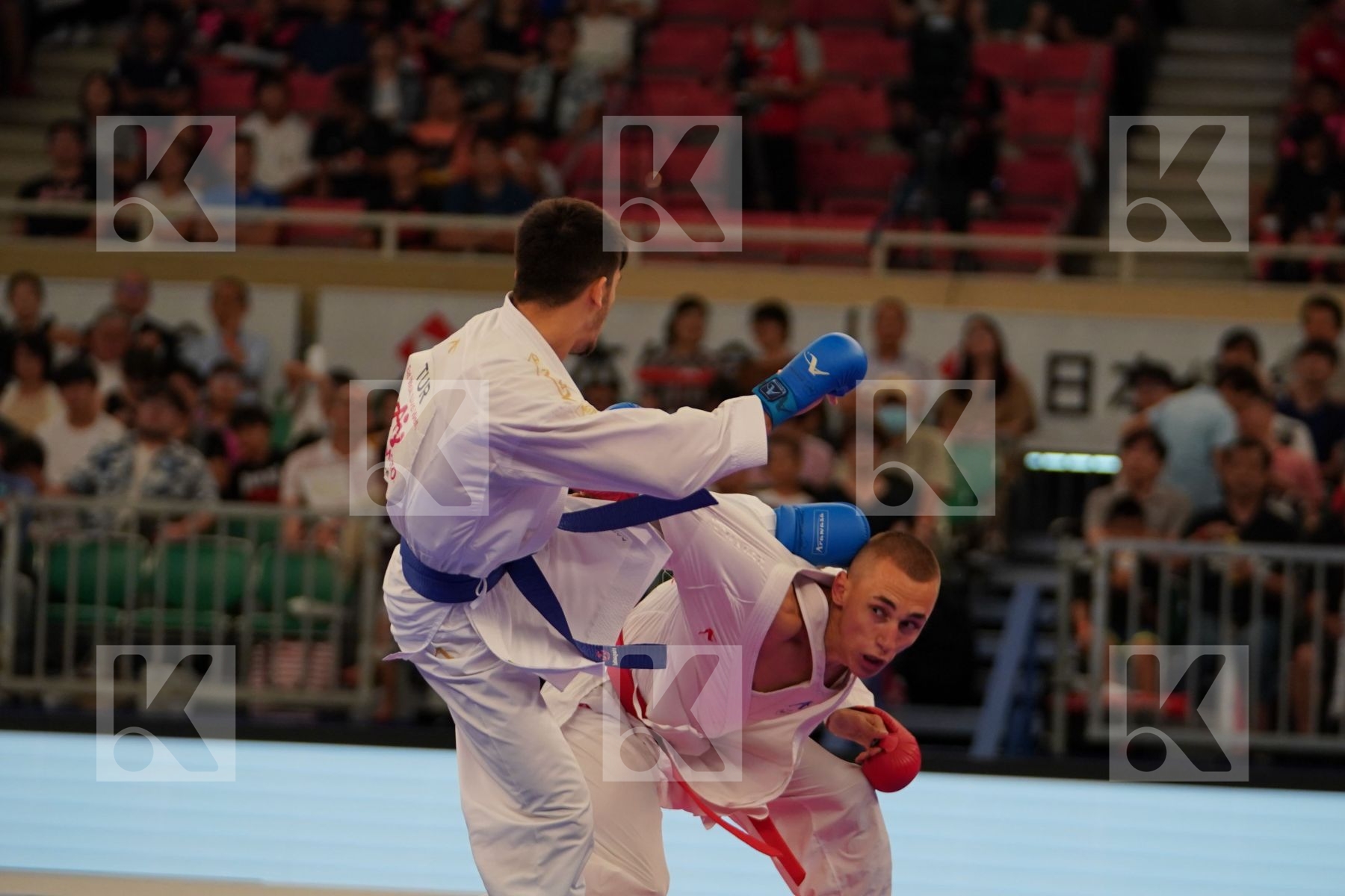 DULOVIC NENAD (MONTENEGRO) vs SAMDAN ERAY (TURKEY) in Senior Kumite -60 Kg - Bronze bout