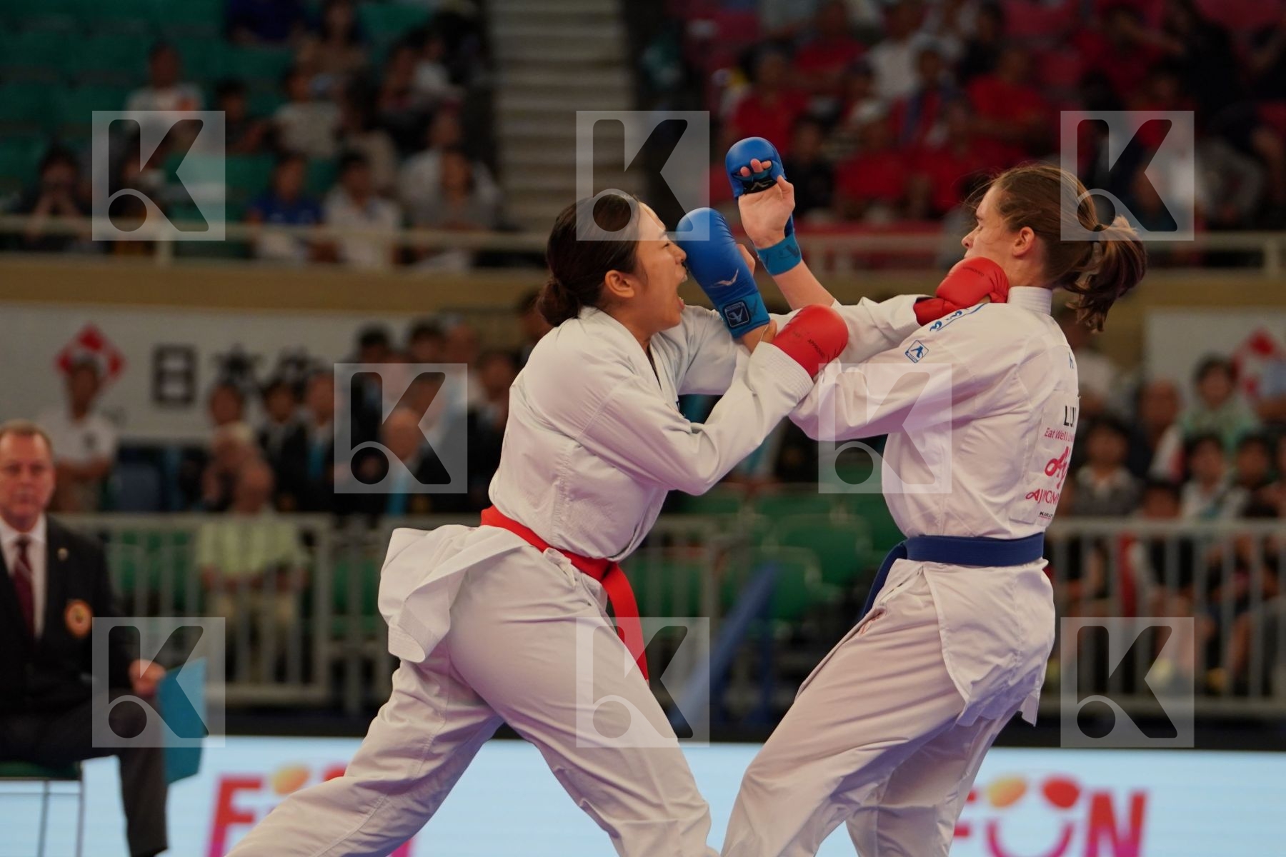 NAKAMURA SHIORI (JAPAN) vs WARLING JENNIFER (LUXEMBOURG) in Senior Kumite -55 Kg - Bronze bout