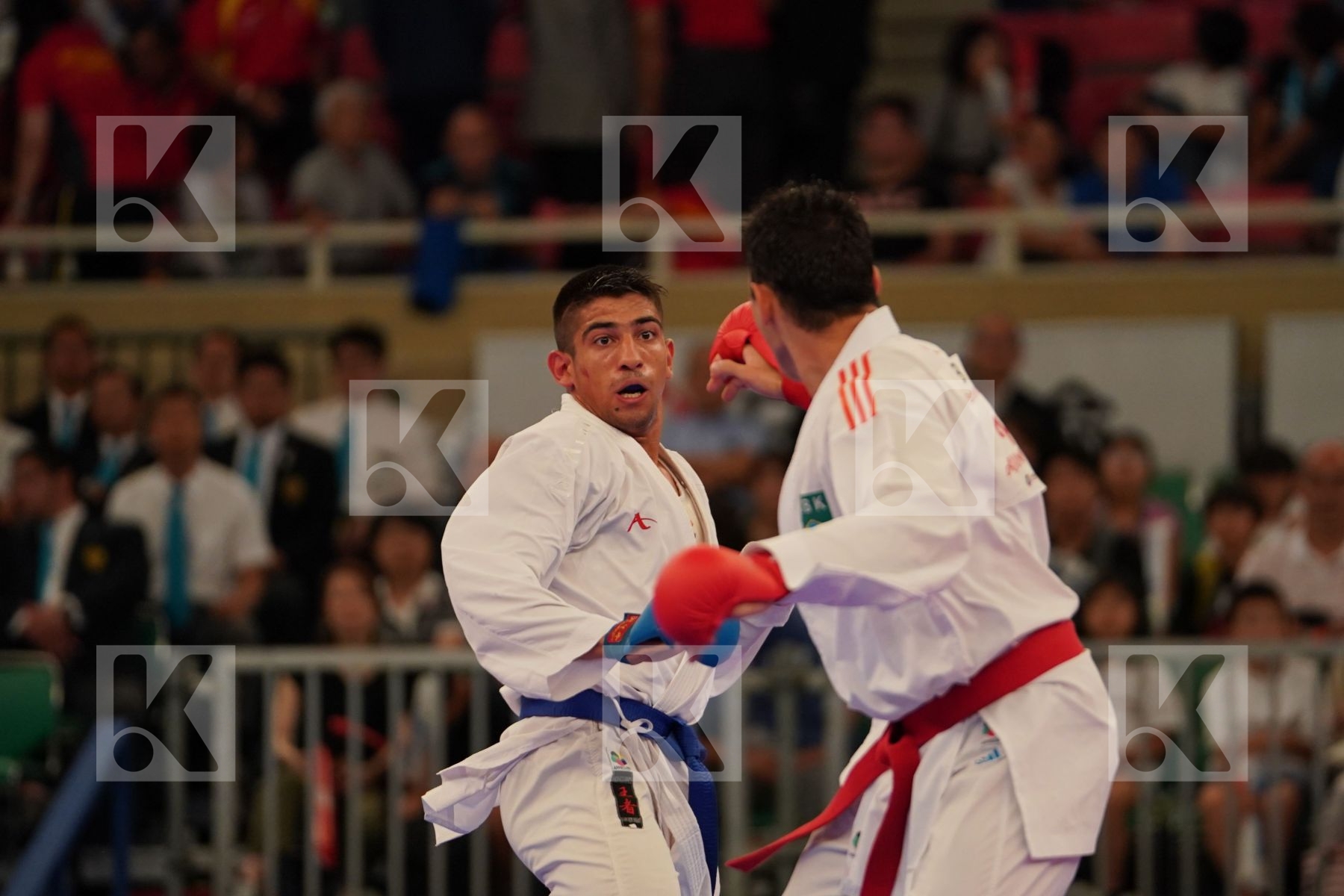 FIGUEIRA VINICIUS (BRAZIL) vs XENOS DIONYSIOS (GREECE) in Senior Kumite -67 Kg - Bronze bout