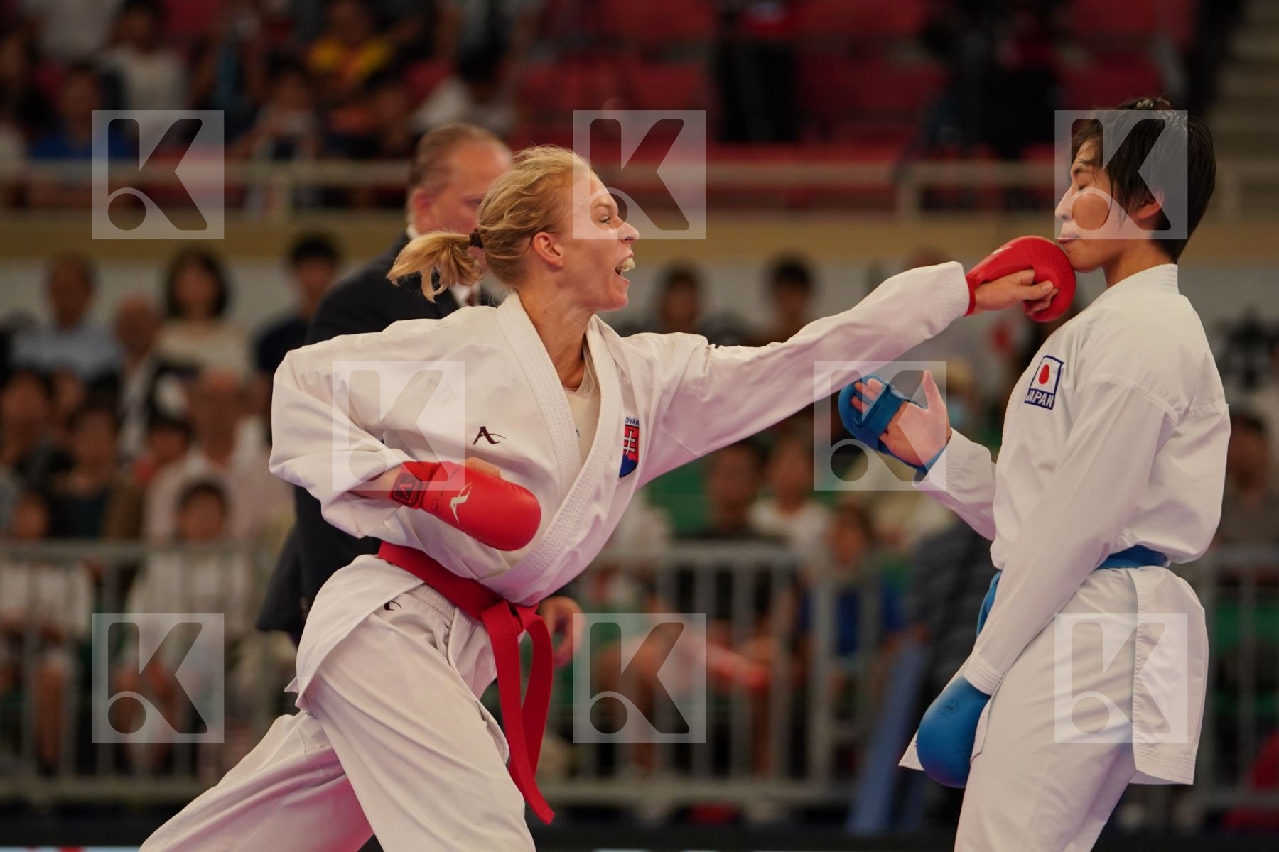 SUCHANKOVA INGRIDA (SLOVAKIA) vs SOMEYA MAYUMI (JAPAN) in Senior Kumite -61 Kg - Bronze bout
