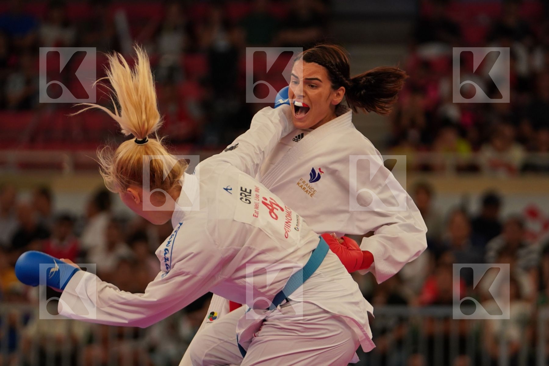 GARCIA NANCY (FRANCE) vs CHATZILIADOU ELENI (GREECE) in Senior Kumite 68+ Kg - Bronze bout