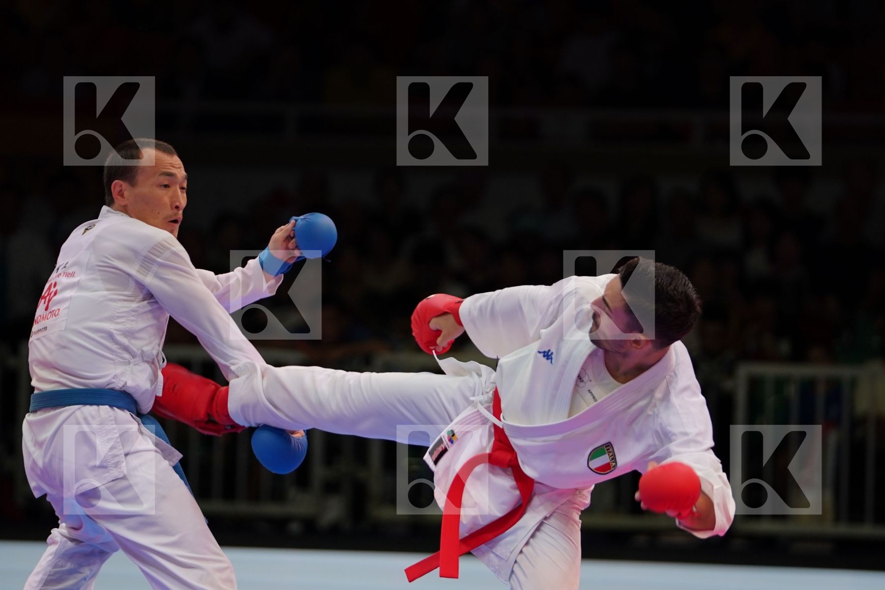 CRESCENZO ANGELO (ITALY) vs ASSADILOV DARKHAN (KAZAKHSTAN) in Senior Kumite -60 Kg - Gold bout