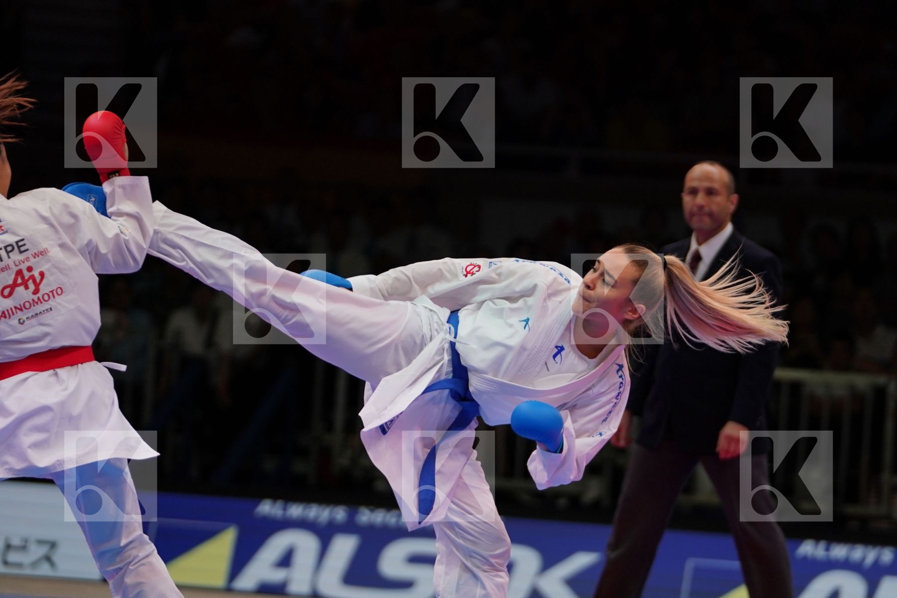 WEN TZU-YUN (CHINESE TAIPEI) vs TERLIUGA ANZHELIKA (UKRAINE) in Senior Kumite -55 Kg - Gold bout
