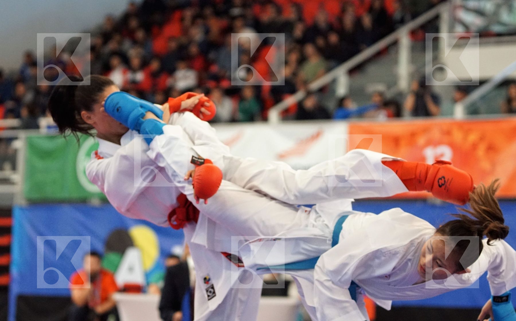 MELNYK HALYNA (UKRAINE) vs GONG LI (CHINA) in Senior Kumite Ð 68 Kg - Gold bout