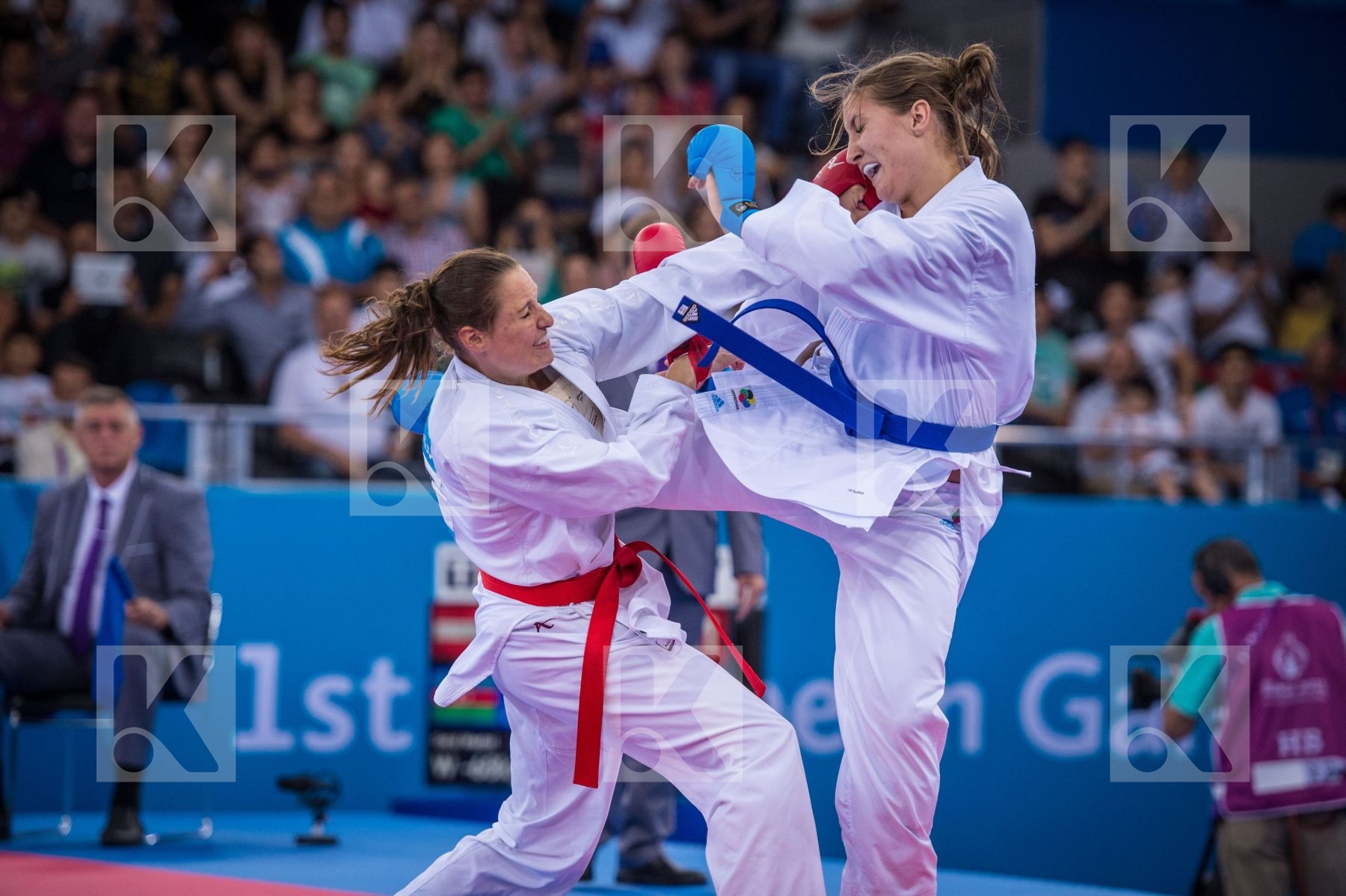 -68 kg Austria Azerbaijan Buchinger Alisa finals kumite Zaretska
