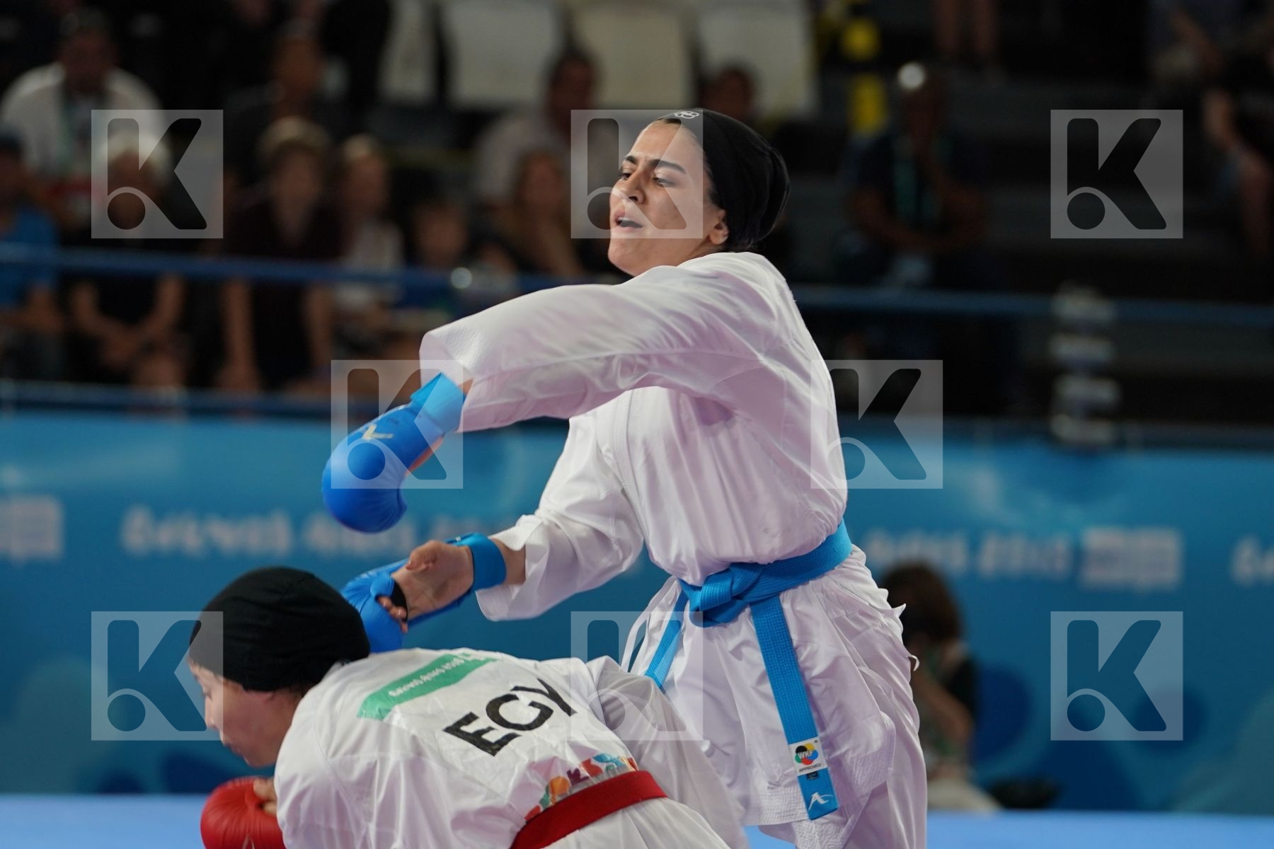 YASMIN NASR (EGYPT) vs FATEMEH KONAKDARTARSI (IRAN) in Junior Kumite Female -53Kg - Semifinal