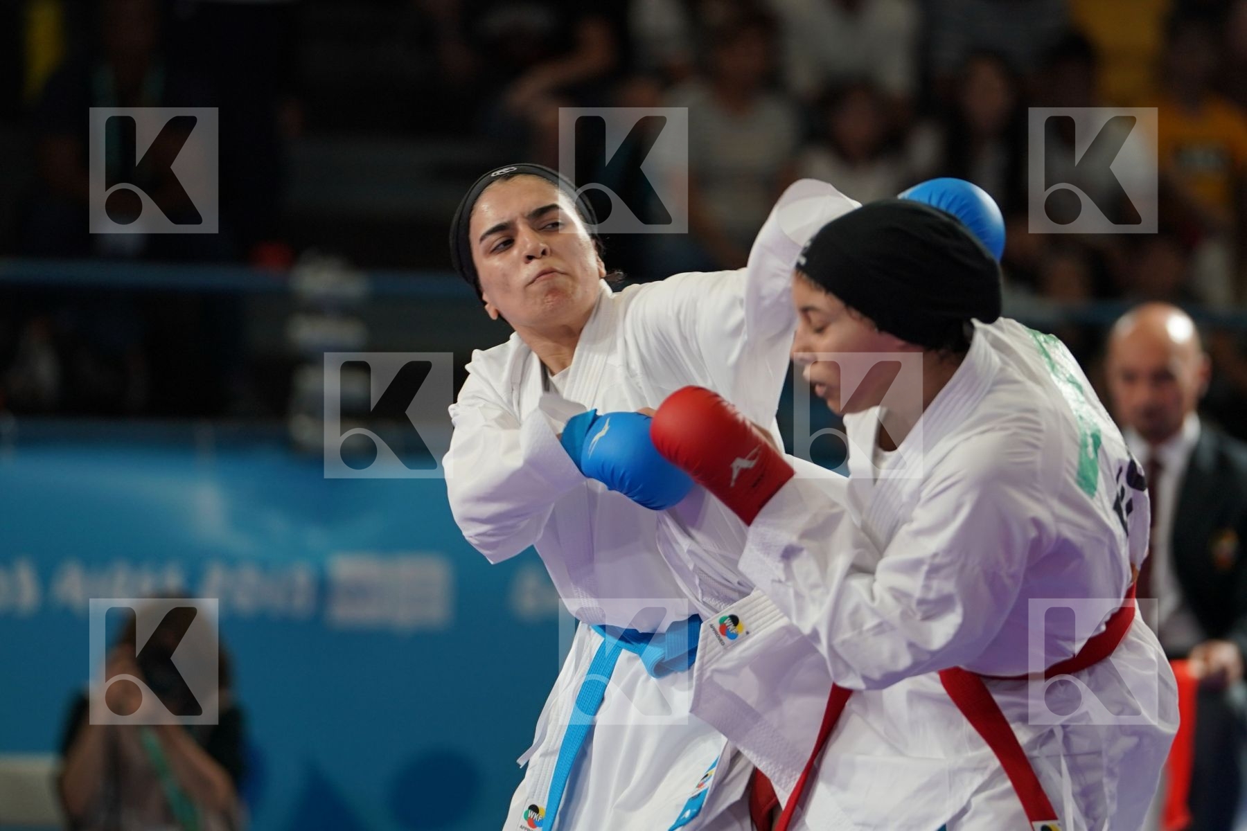 YASMIN NASR (EGYPT) vs FATEMEH KONAKDARTARSI (IRAN) in Junior Kumite Female -53Kg - Semifinal