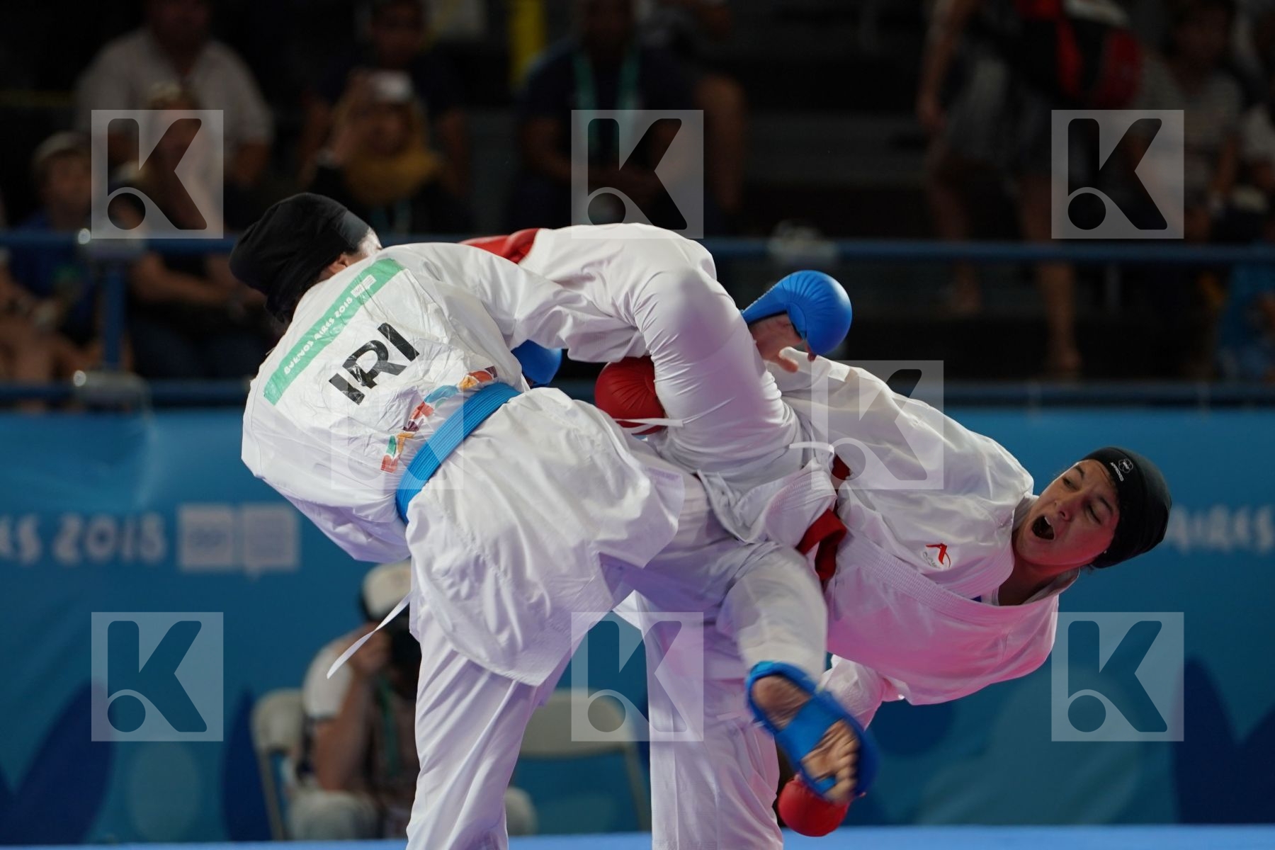 YASMIN NASR (EGYPT) vs FATEMEH KONAKDARTARSI (IRAN) in Junior Kumite Female -53Kg - Semifinal