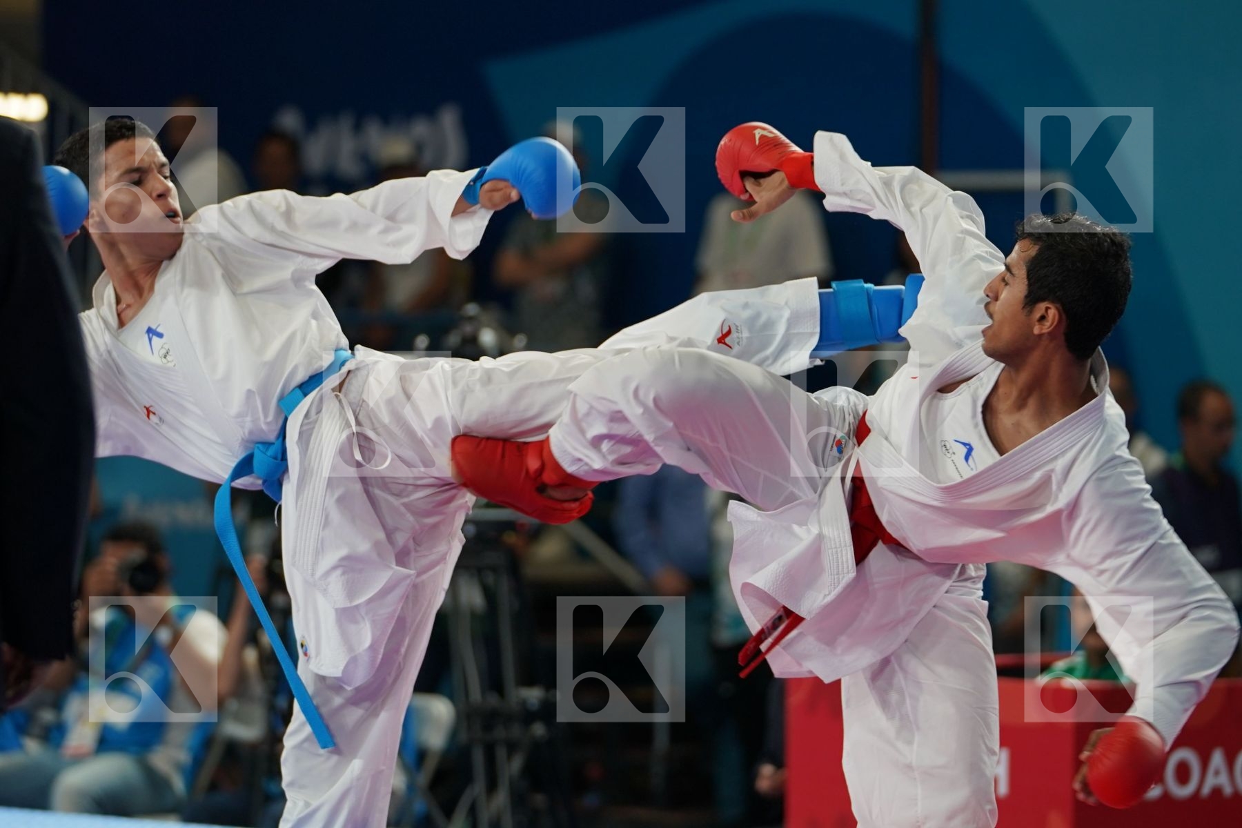 MOHAMMED ALASSIRI (SAUDI ARABIA) vs OUSSAMA EDARI (MOROCCO) in Junior Kumite Male Ð 61 Kg - Semifinal