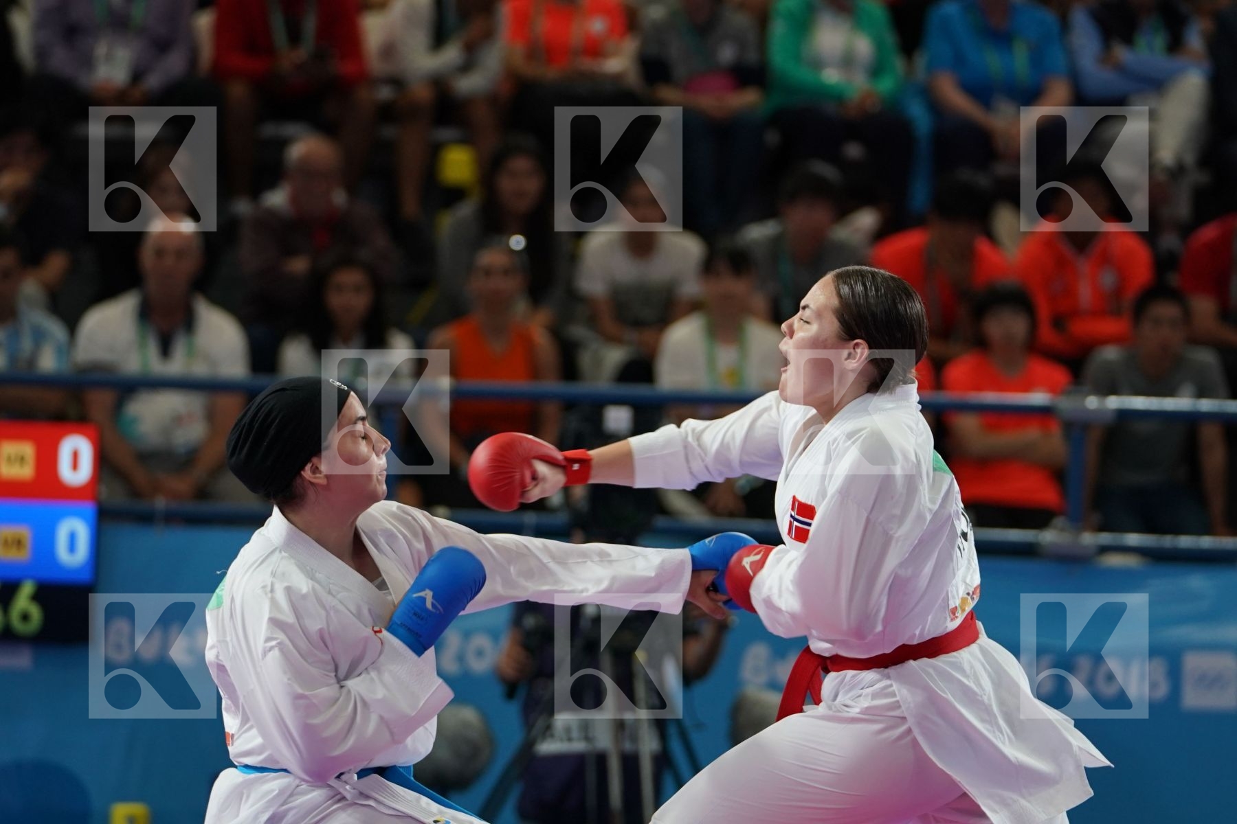 ANNIKA SAELID (NORWAY) vs NEGIN ALTOONI (IRAN) in Junior Kumite Female 59+ Kg - Semifinal