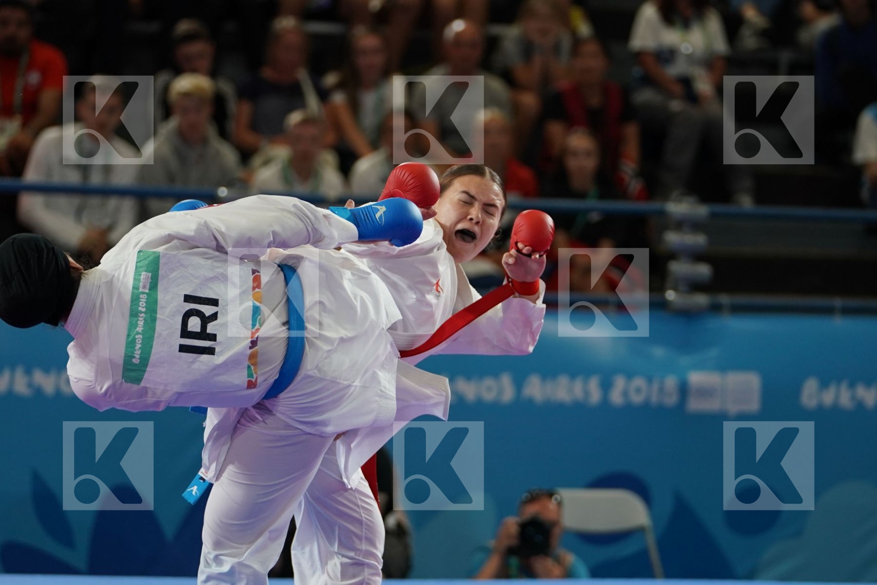ANNIKA SAELID (NORWAY) vs NEGIN ALTOONI (IRAN) in Junior Kumite Female 59+ Kg - Semifinal