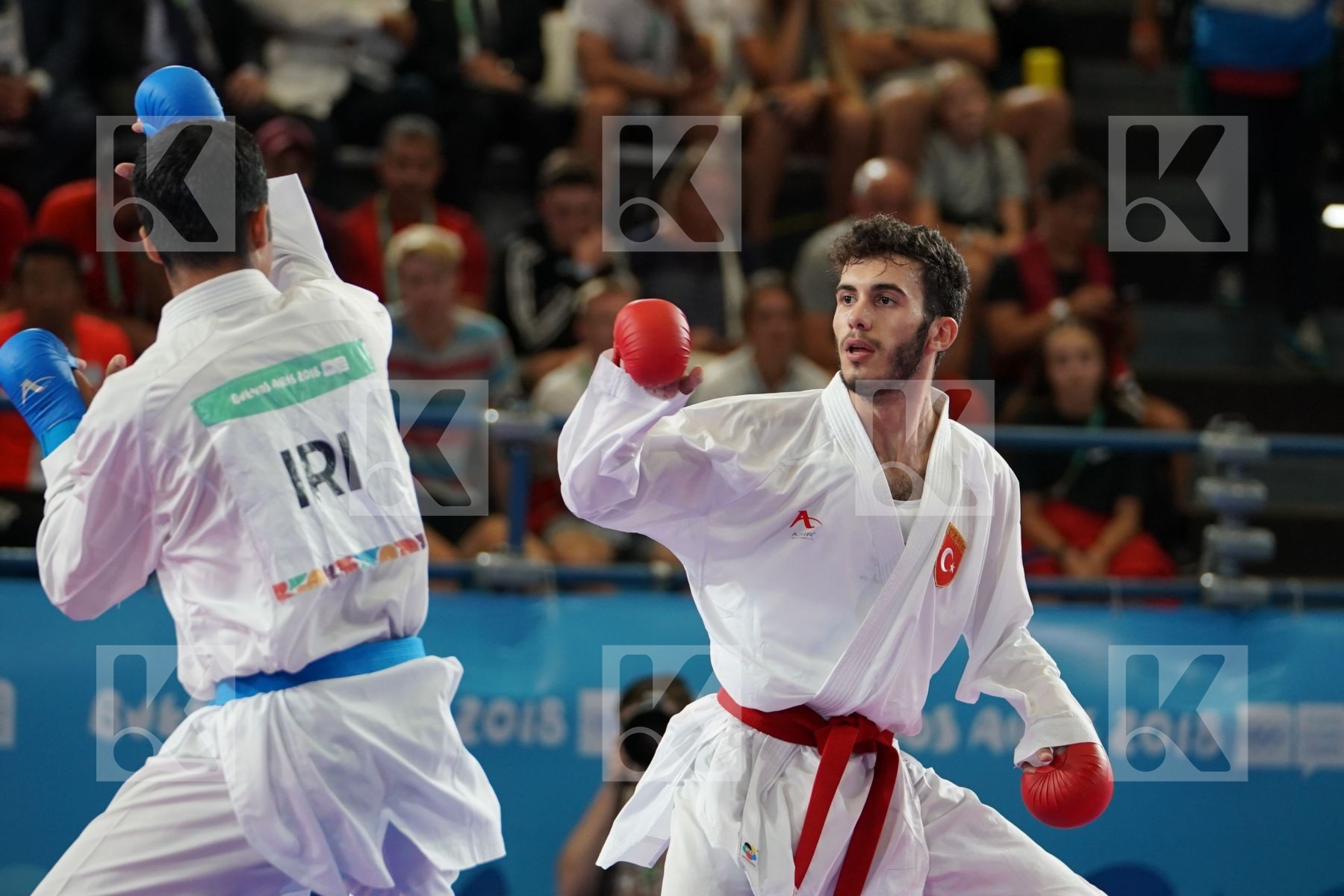 ENES BULUT (TURKEY) vs NAVID MOHAMMADI (IRAN) in Junior Kumite Male 68 + Kg - Semifinal