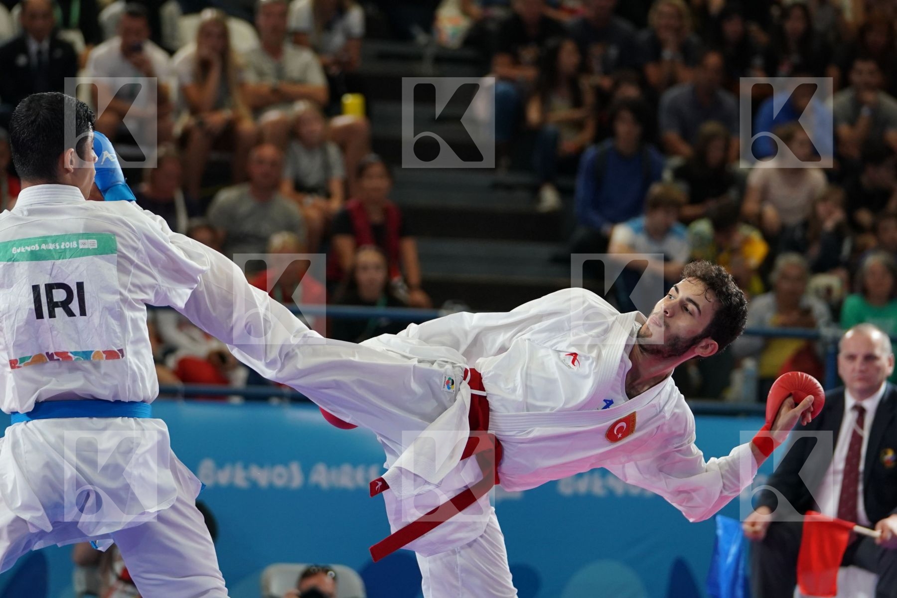 ENES BULUT (TURKEY) vs NAVID MOHAMMADI (IRAN) in Junior Kumite Male 68 + Kg - Semifinal