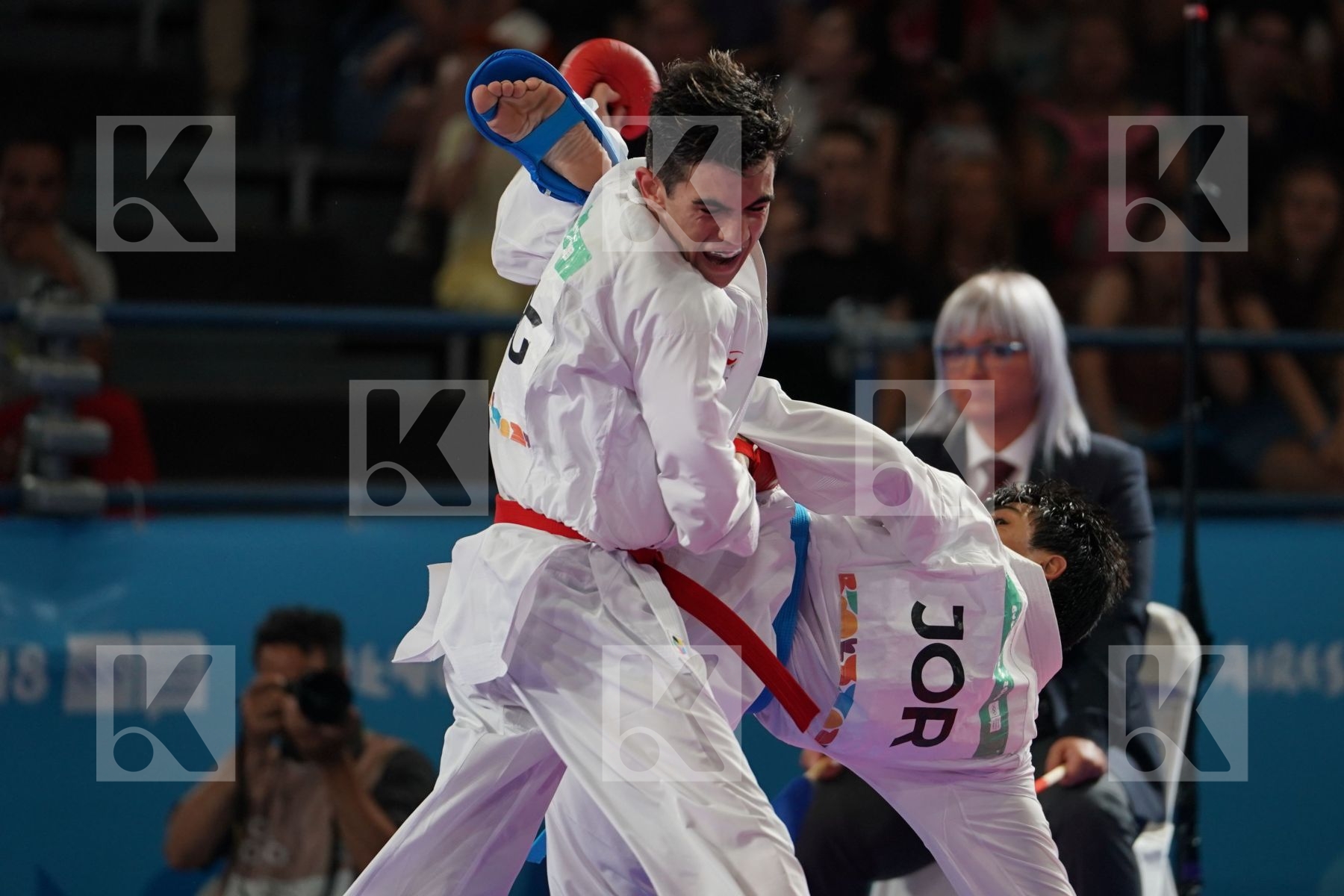 RODRIGO TELLO (ARGENTINA) Vs ABDALLAH HAMMAD (JORDAN) in Junior Kumite Male Ð 61 Kg - Semifinal