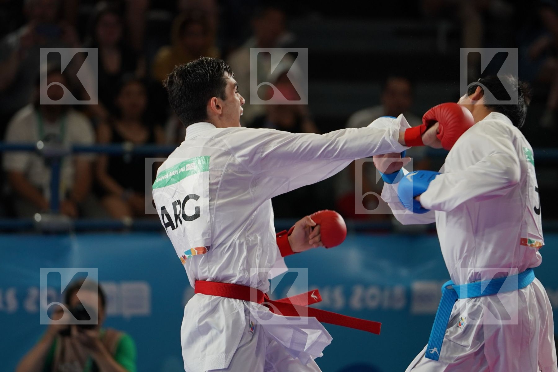 RODRIGO TELLO (ARGENTINA) Vs ABDALLAH HAMMAD (JORDAN) in Junior Kumite Male Ð 61 Kg - Semifinal