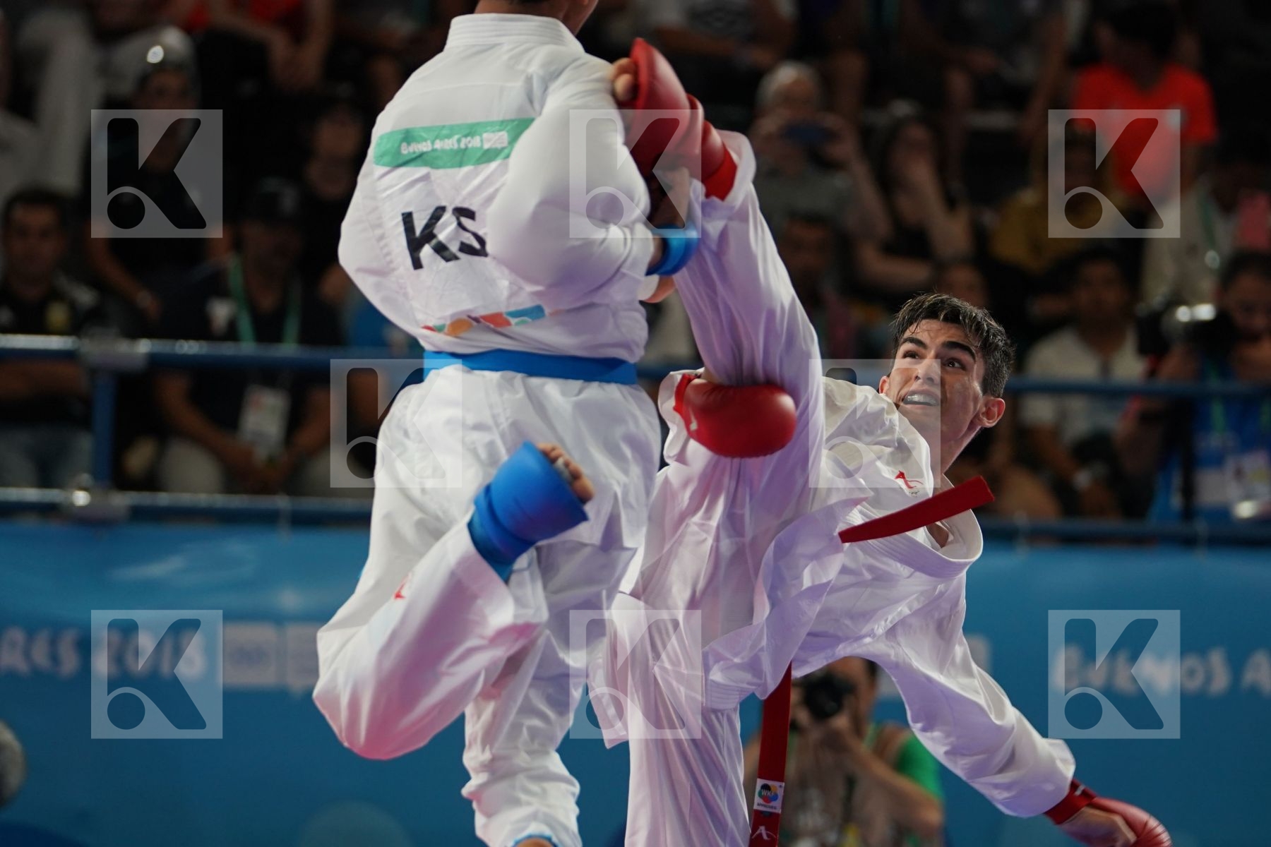 RODRIGO TELLO (ARGENTINA) Vs MOHAMMED ALASSIRI (SAUDI ARABIA) in Junior Kumite Male Ð 61 Kg - Semifinal
