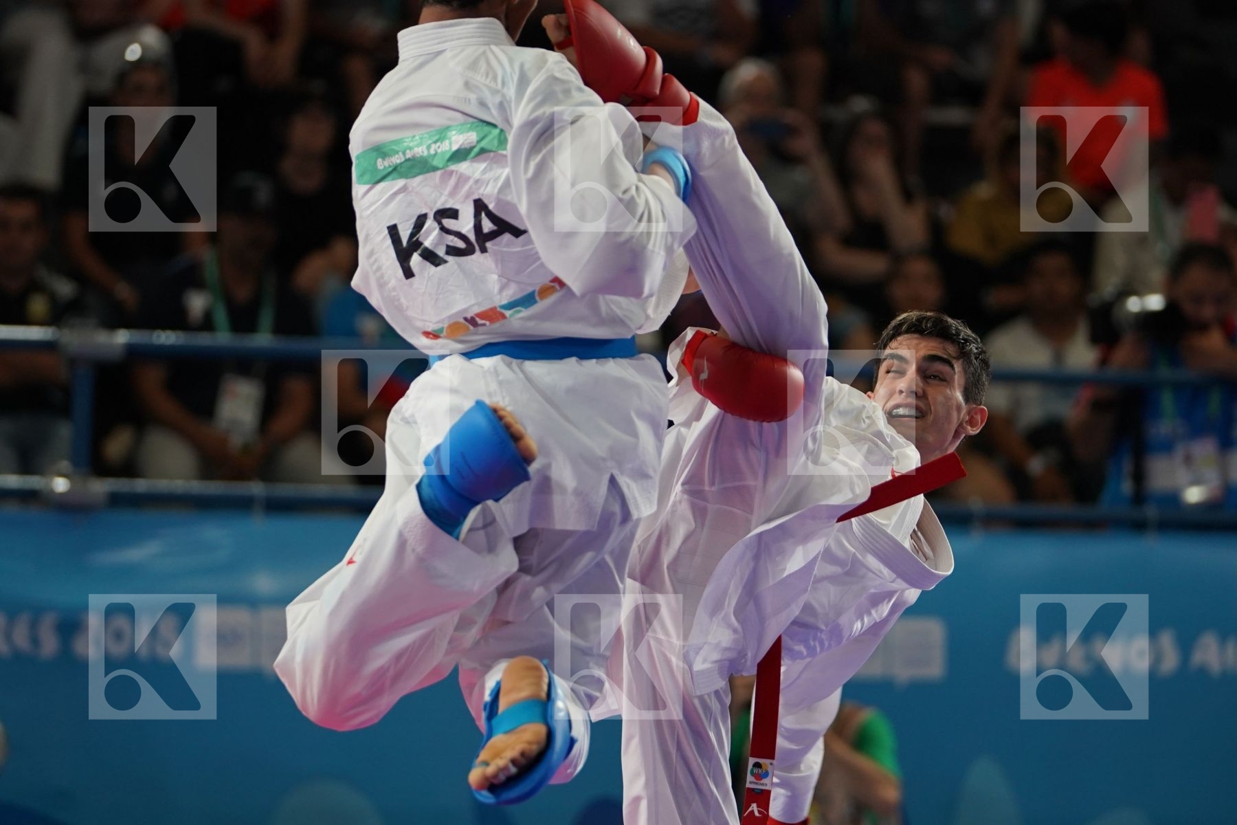 RODRIGO TELLO (ARGENTINA) Vs MOHAMMED ALASSIRI (SAUDI ARABIA) in Junior Kumite Male Ð 61 Kg - Semifinal