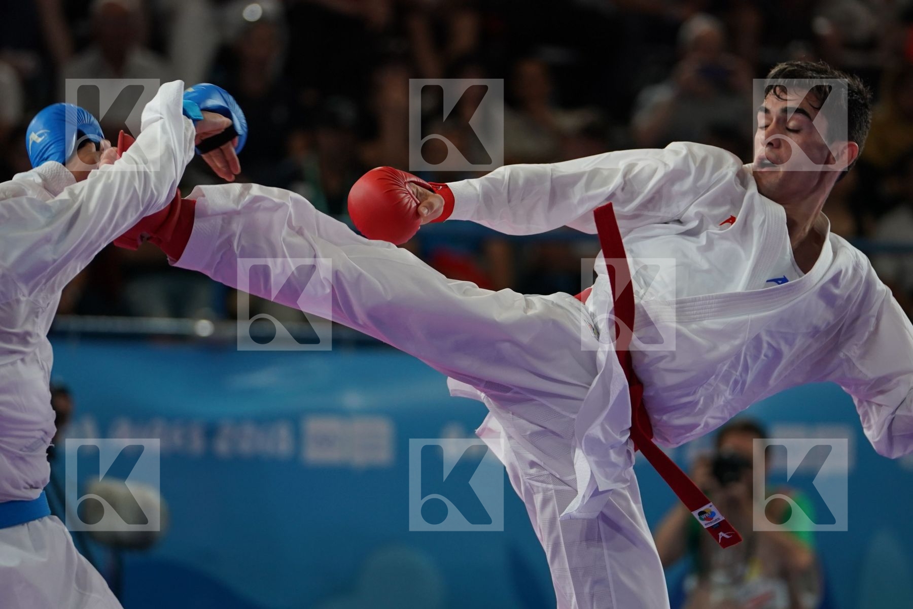 RODRIGO TELLO (ARGENTINA) Vs MOHAMMED ALASSIRI (SAUDI ARABIA) in Junior Kumite Male Ð 61 Kg - Semifinal