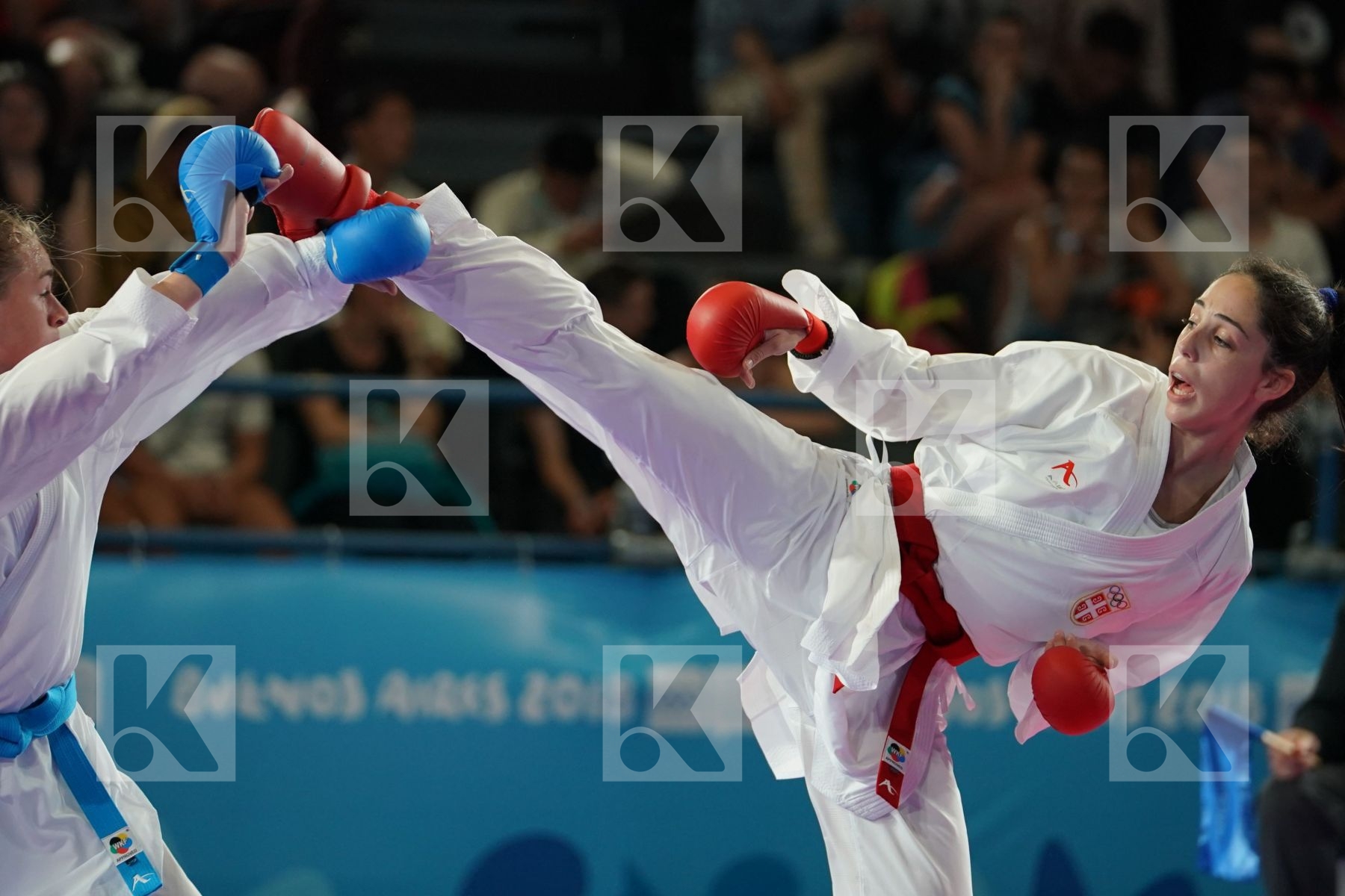 IVANA PEROVIC (SERBIA) Vs ZSOFIA BARANYI (HUNGARY) in Junior Kumite Female - 59 Kg - Semifinal