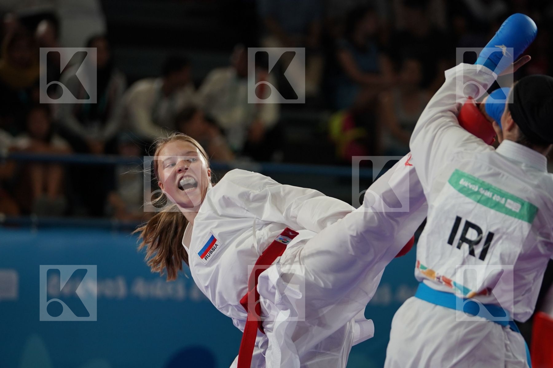 ANNA CHERNYSHEVA (RUSSIA) in Junior Kumite Female - 59 Kg - Semifinal