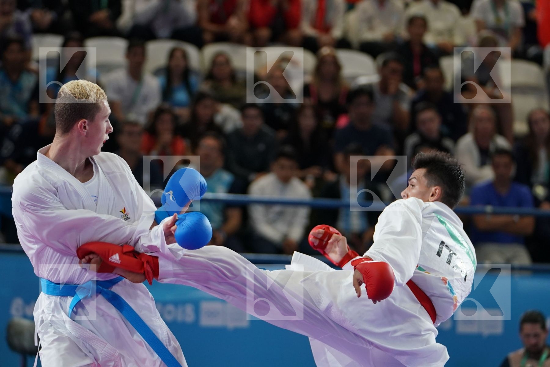 ROSARIO RUGGIERO (ITALY) vs QUENTIN MAHAUDEN (BELGIUM) in Junior Kumite Male Ð 68 Kg - Qualification