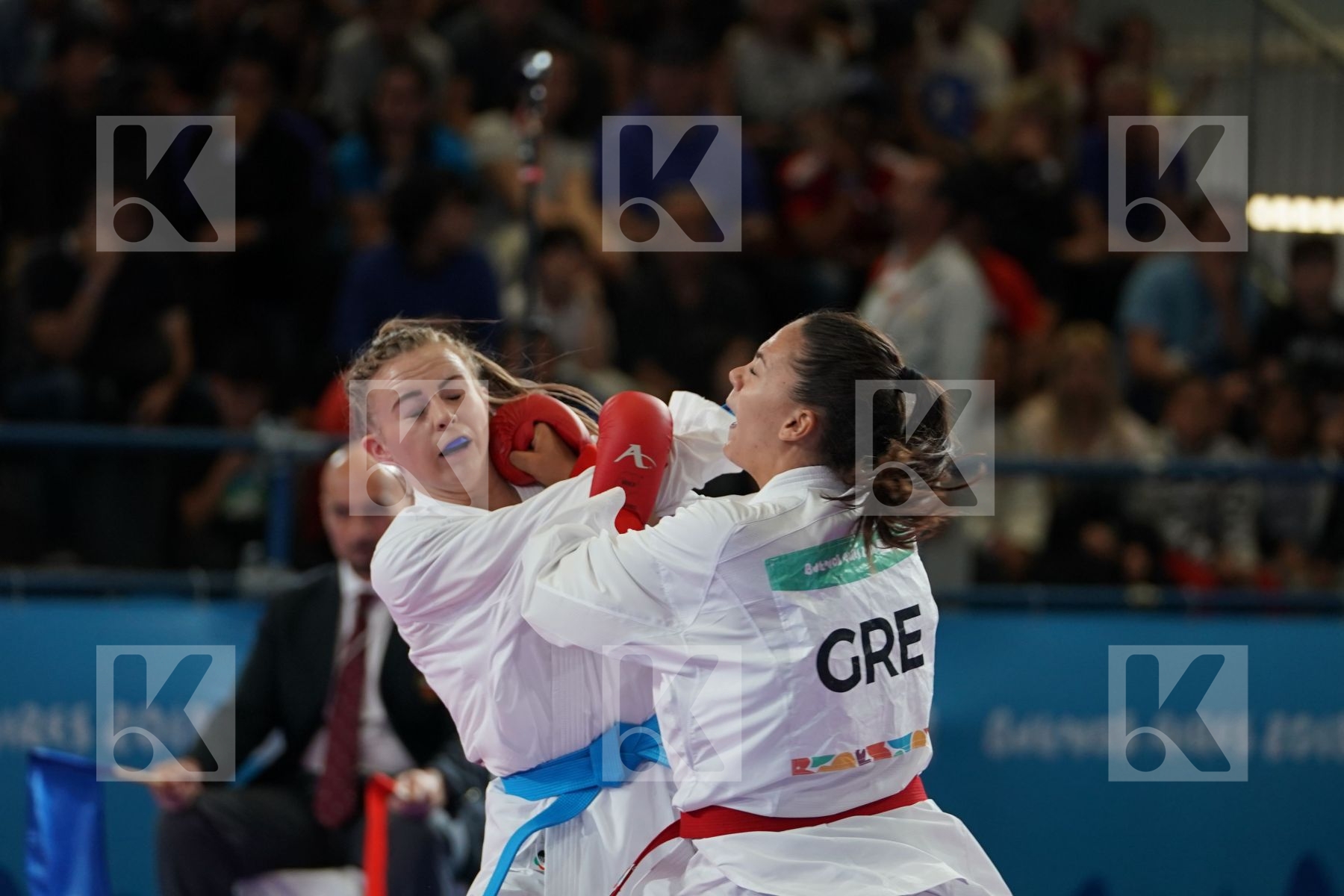 KYRIAKI KYDONAKI (GREECE) vs LAUREN PAIGE SALISBURY (GREAT BRITAIN) in Junior Kumite Female 59+ Kg - Qualification
