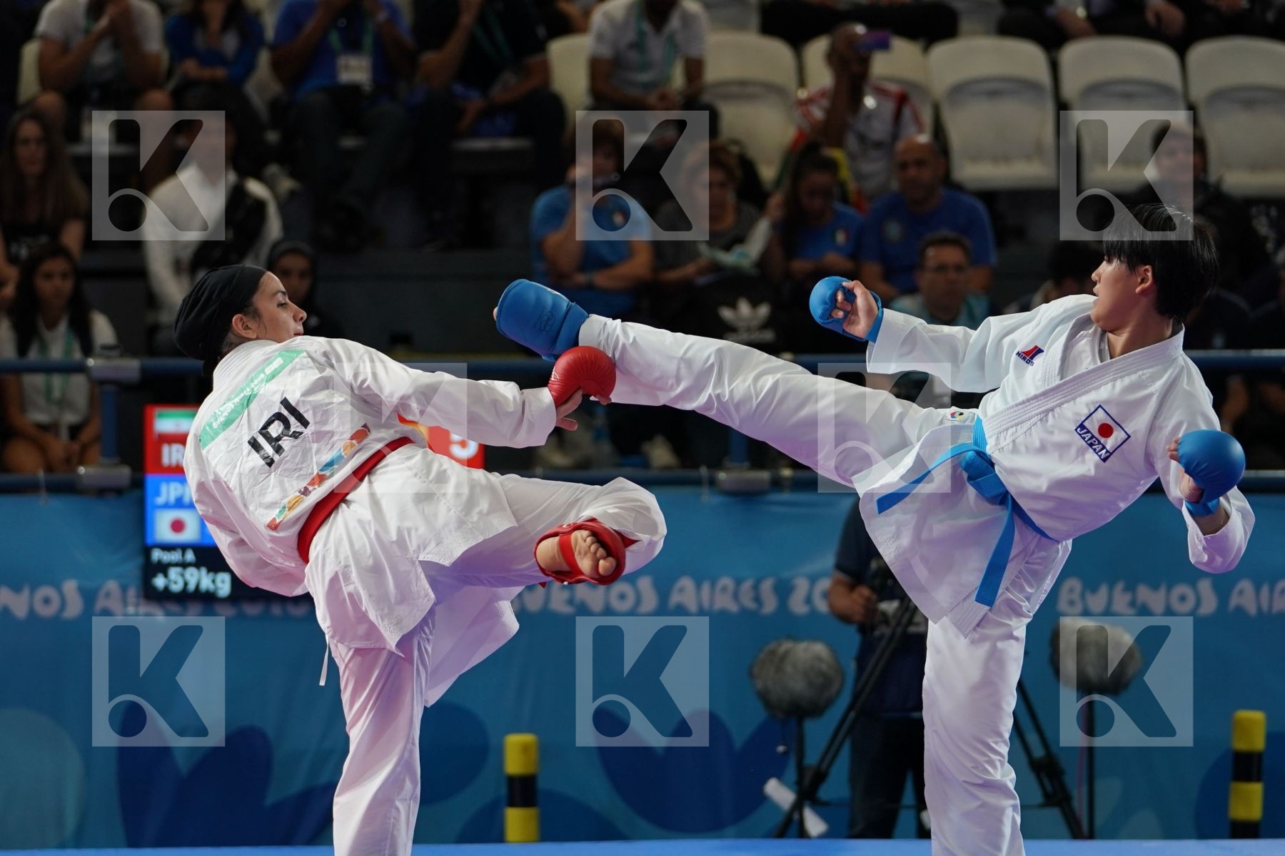 NEGIN ALTOONI (IRAN) vs SAKURA SAWASHIMA (JAPAN) in Junior Kumite Female 59+ Kg - Qualification