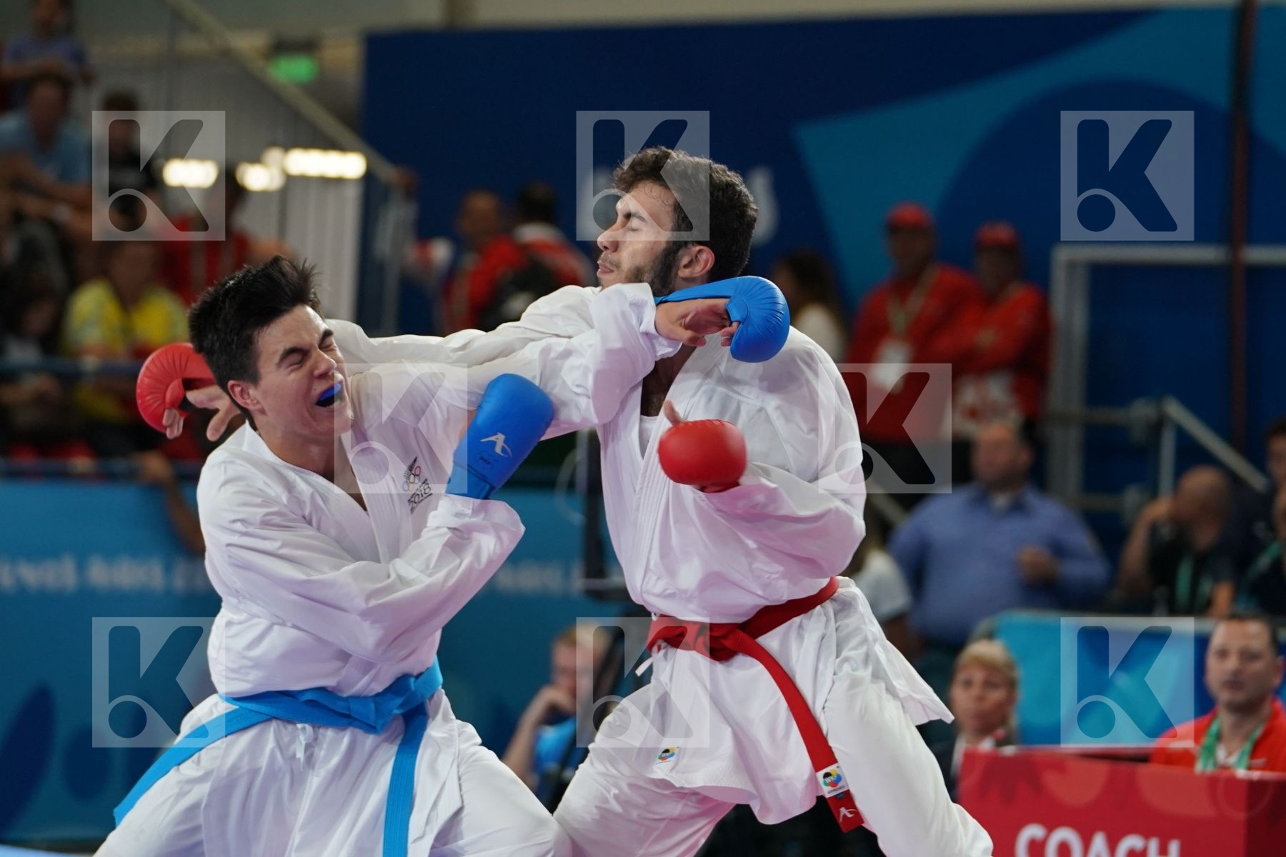 ENES BULUT (TURKEY) vs RAUKAWA JEFFERIES (NEW ZEALAND) in Senior Kumite 68+ Kg - Qualification