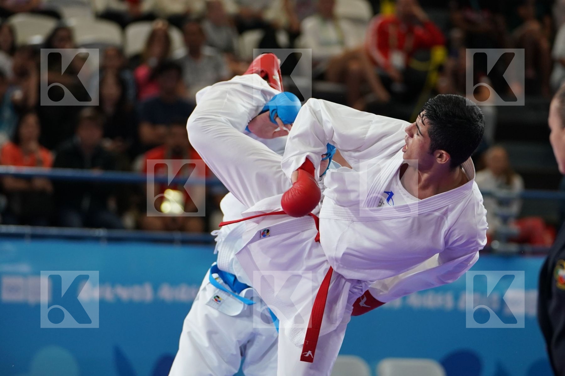 NAVID MOHAMMADI (IRAN) vs KEISEI SAKIYAMA (JAPAN) in Senior Kumite 68+ Kg - Qualification