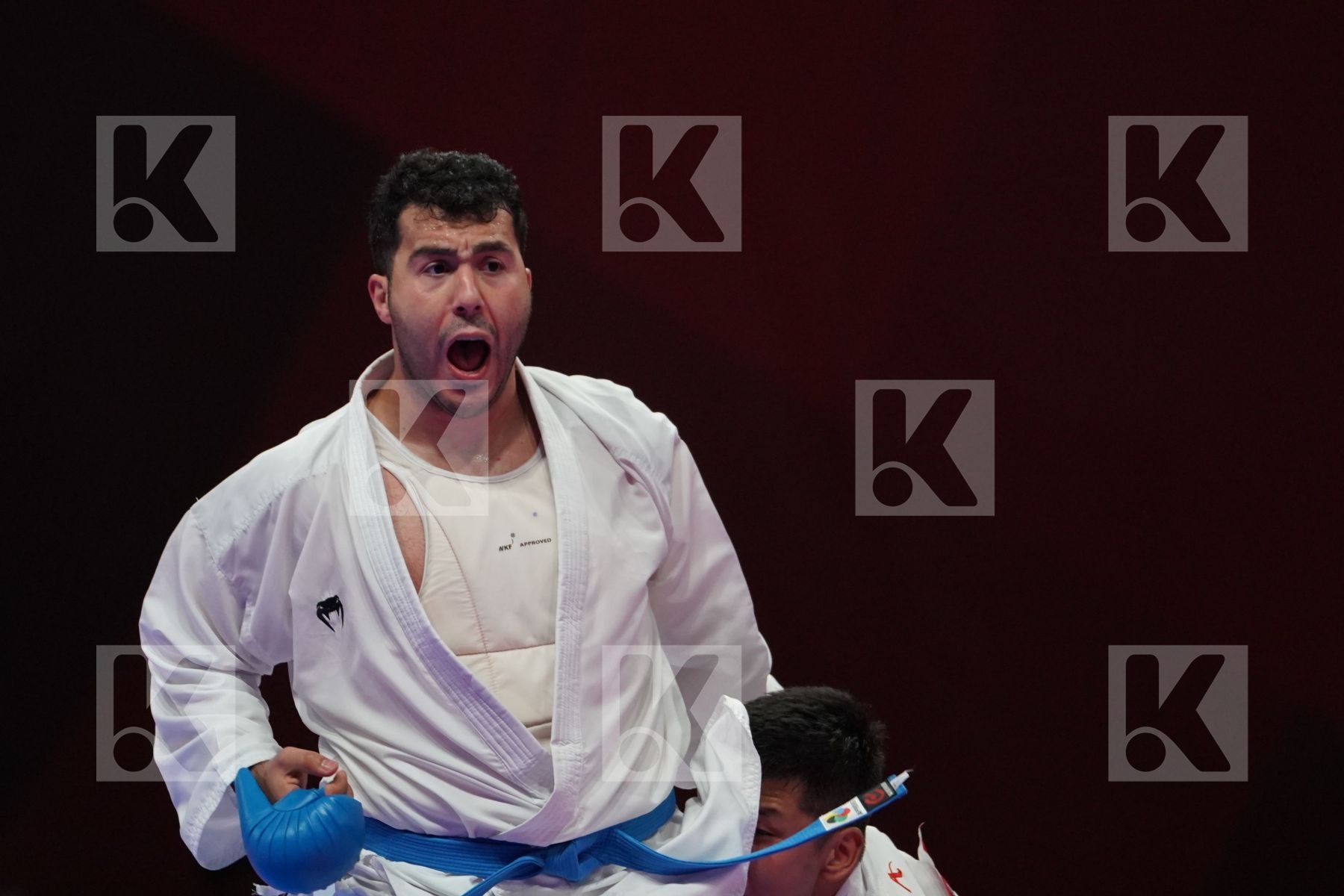 THODNY PHONGSAMPHAN (LAO PEOPLE`S DEMOCRATIC REPUBLIC) vs SAJAD GANJZADEH (ISLAMIC REPUBLIC OF IRAN) in Senior Kumite 84+ Kg - Qualification