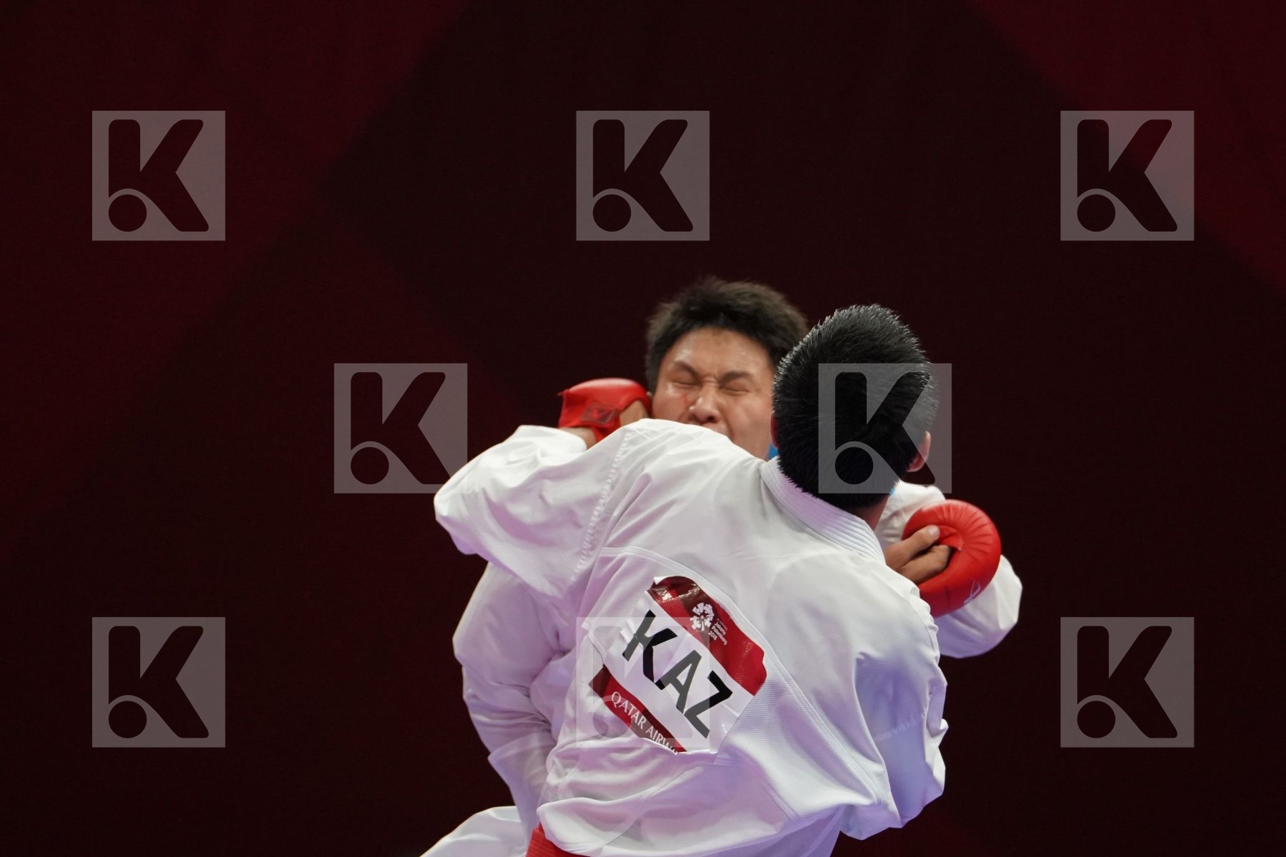 DANIYAR YULDASHEV (KAZAKHSTAN) vs MINH PHUNG NGUYEN (VIETNAM) in Senior Kumite 84+ Kg - Qualification